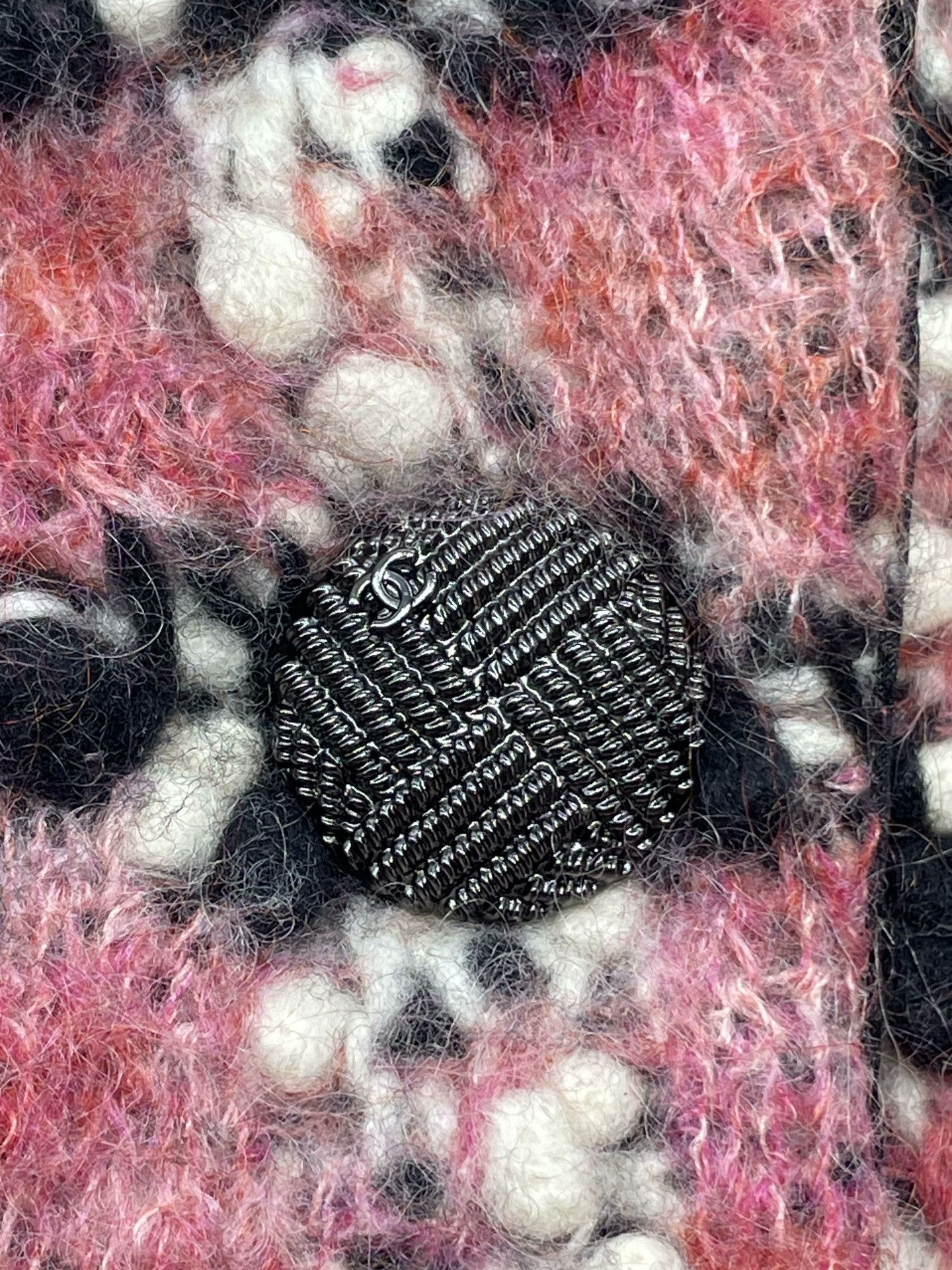 Chanel Chanel Pink Black Tweed Jacket Size XS / US 0-2 / IT 36-38 - 6 Thumbnail