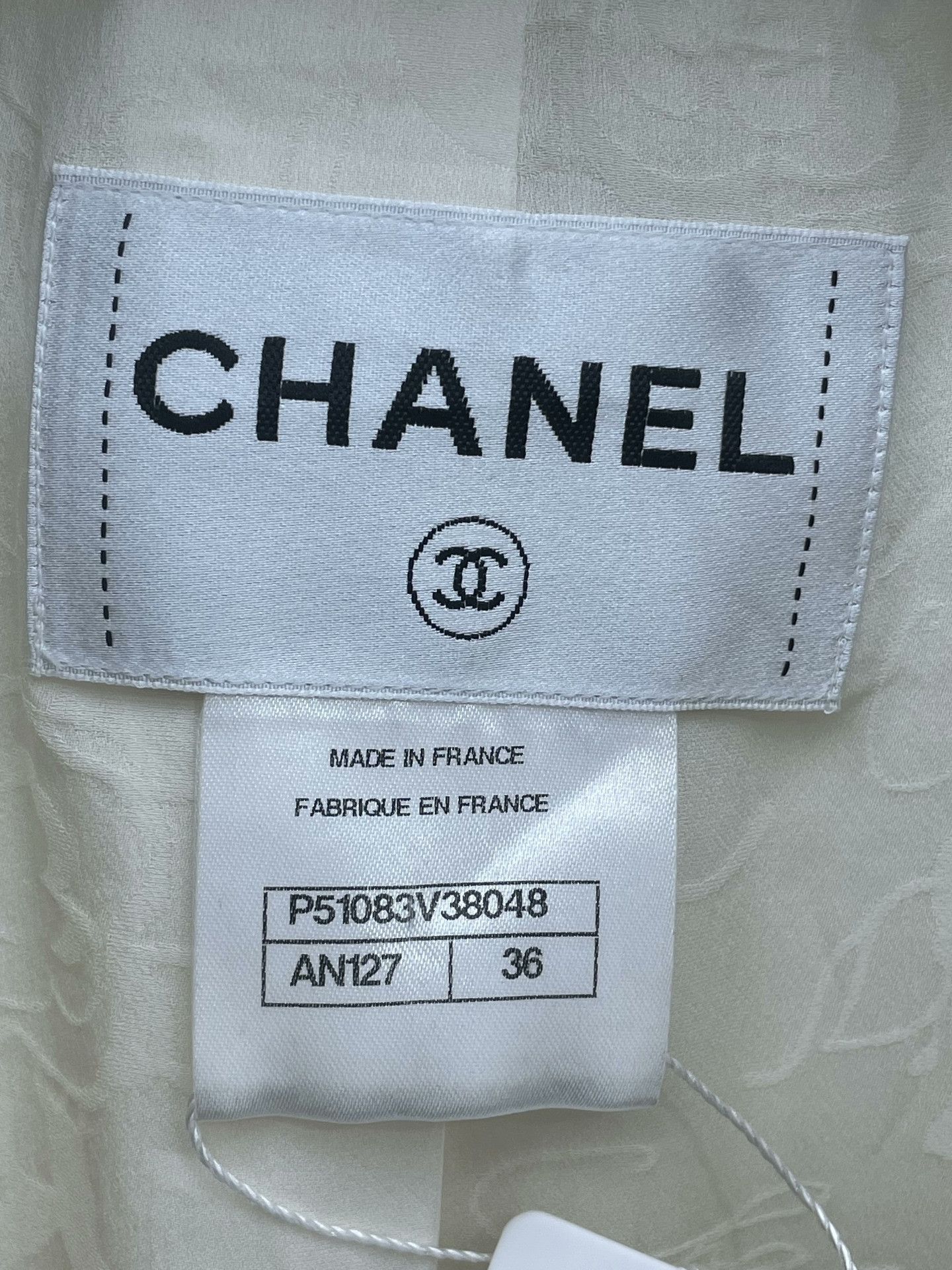 Chanel Chanel White Single-Button Coat Size XS / US 0-2 / IT 36-38 - 5 Thumbnail