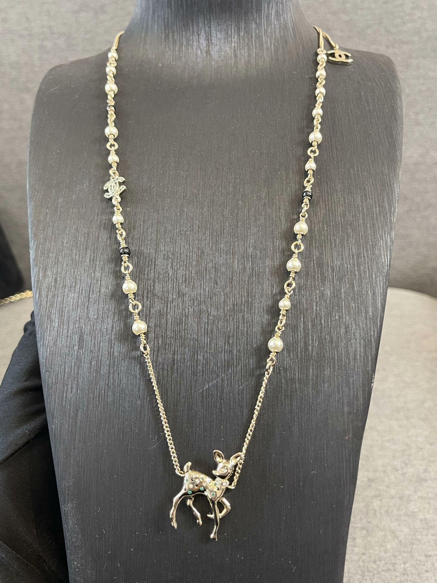 Chanel Chanel 26C Christmas Deer Necklace Size ONE SIZE - 5 Thumbnail