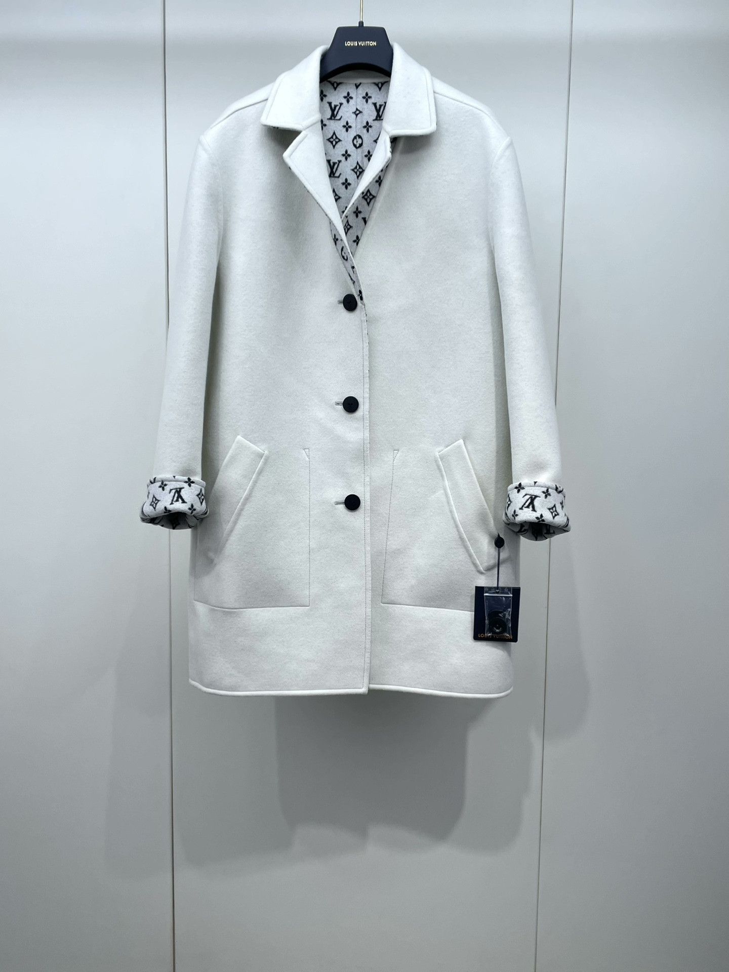 Louis Vuitton LV Monogram Reversible Cashmere Coat Size US XXS / EU 40 - 3 Thumbnail