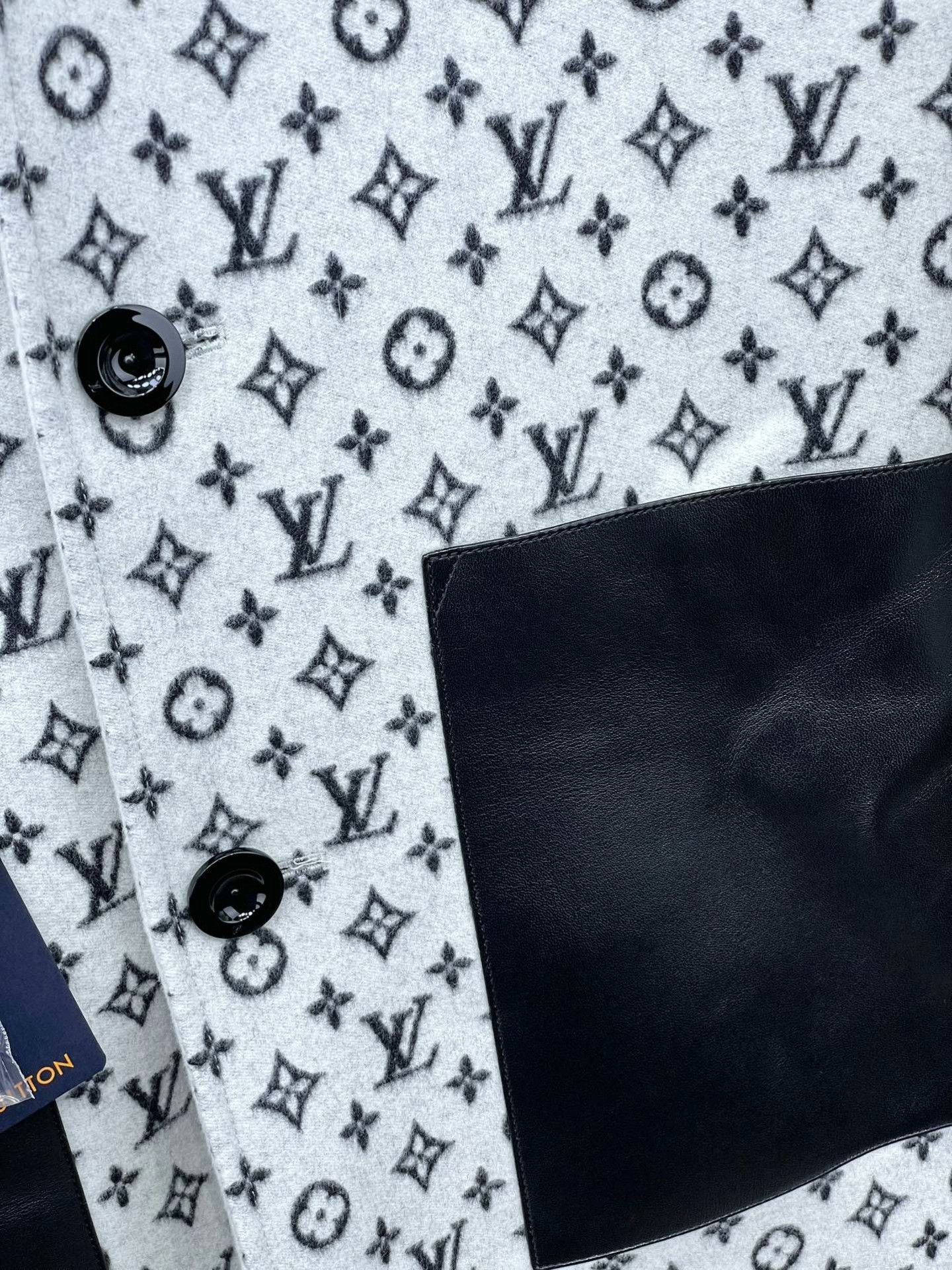 Louis Vuitton LV Monogram Reversible Cashmere Coat Size US XXS / EU 40 - 5 Thumbnail