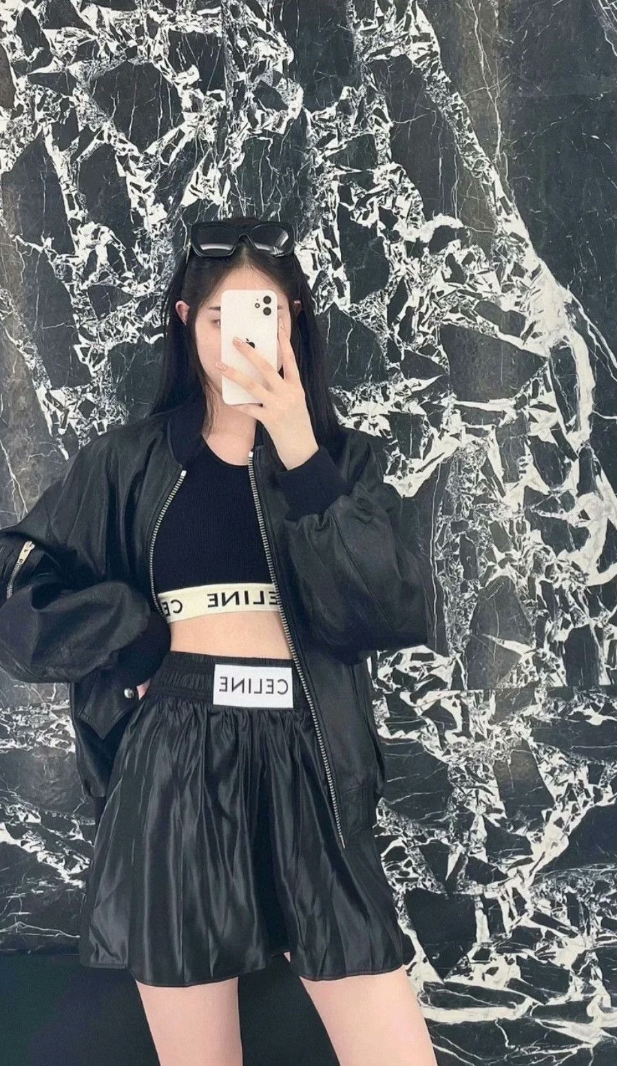 Celine Celine Black Satin Shorts Size 38" / US 16 / IT 52 - 4 Thumbnail