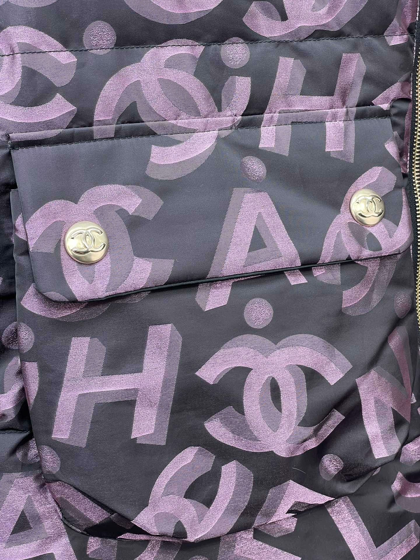 Chanel Chanel 22N Ski Collection Down Jacket Size XXS / US 00 / IT 34 - 4 Thumbnail