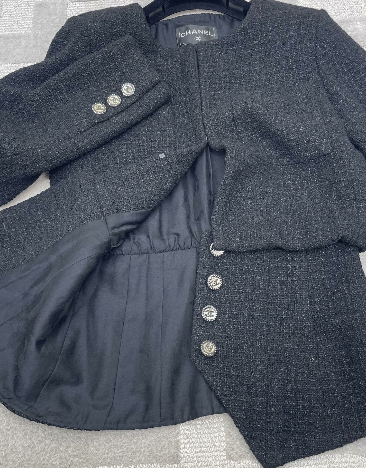 Chanel Chanel 22C Black Coat Size XXS / US 00 / IT 34 - 4 Thumbnail