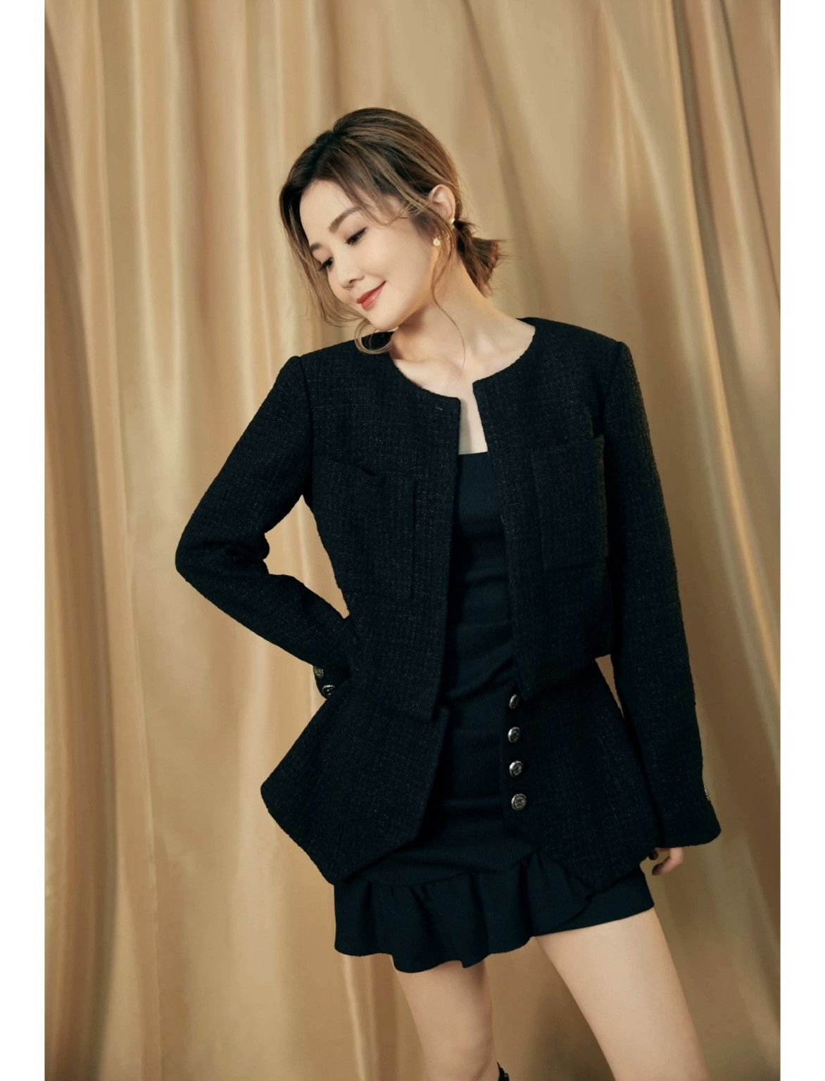 Chanel Chanel 22C Black Coat Size XXS / US 00 / IT 34 - 7 Thumbnail