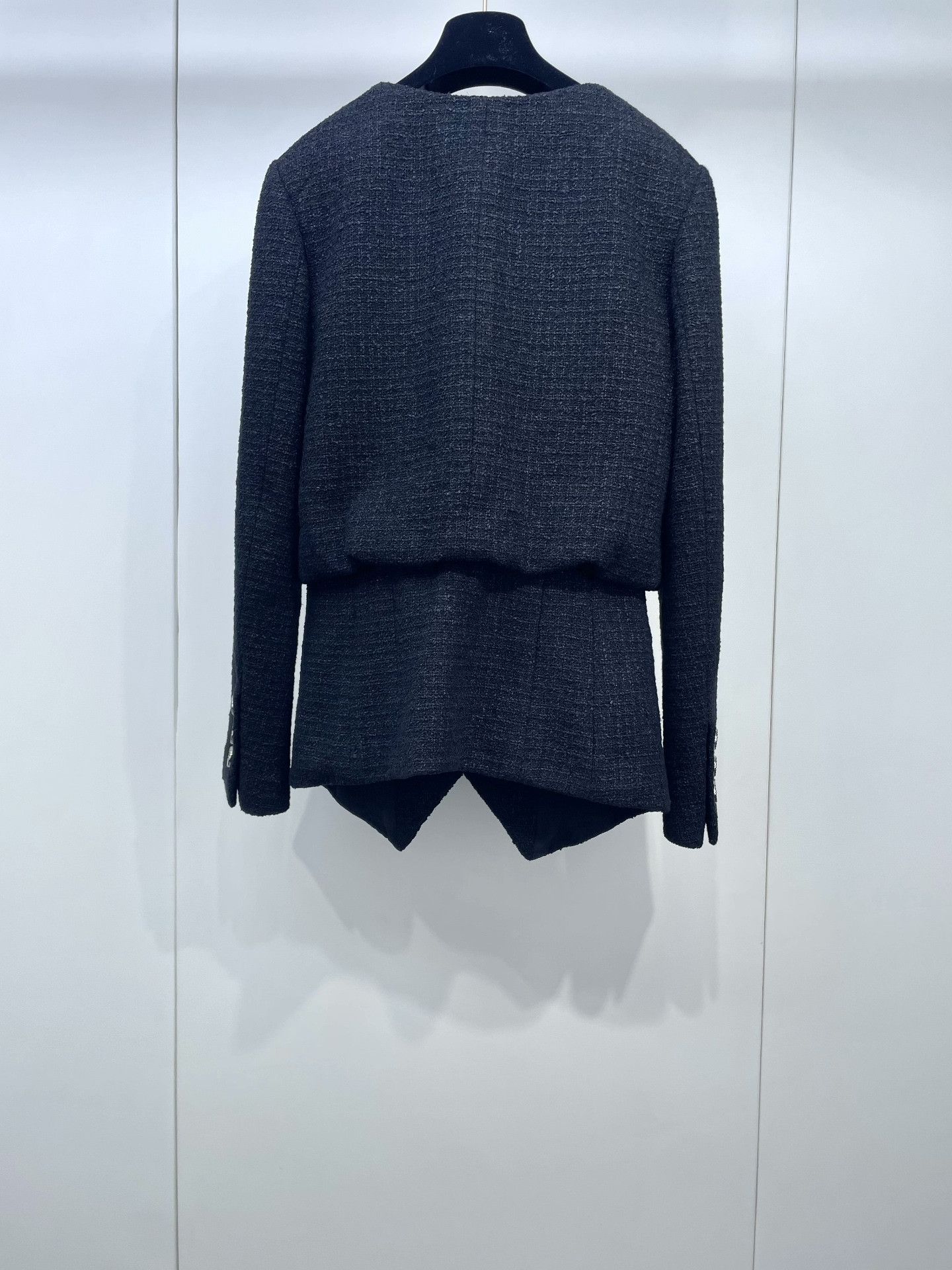 Chanel Chanel 22C Black Coat Size XXS / US 00 / IT 34 - 2 Thumbnail