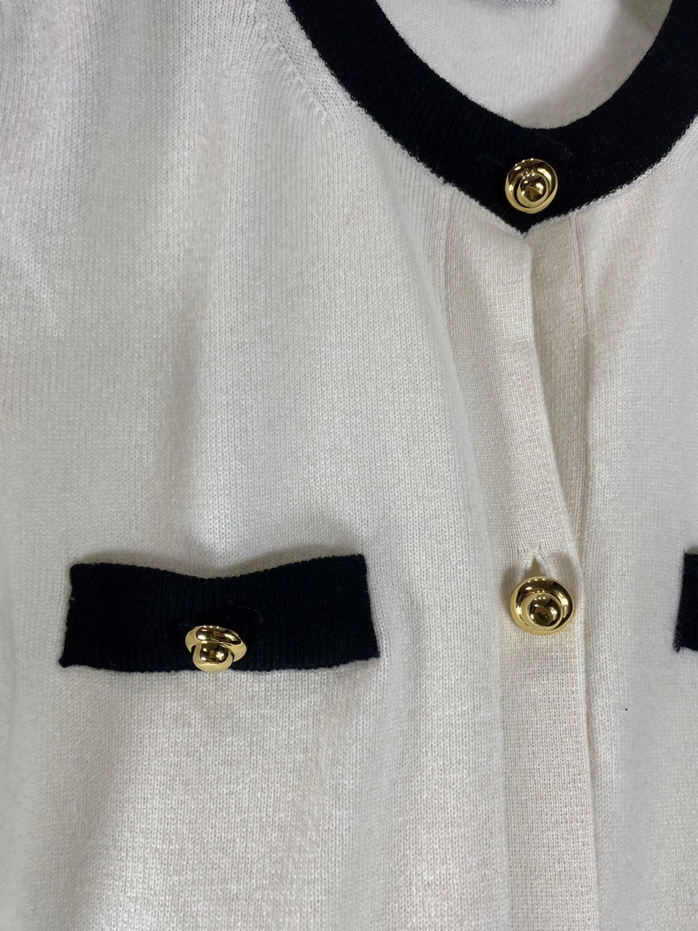 Miu Miu Miu Miu Gold Button Knit Cardigan Size S / US 4 / IT 40 - 3 Thumbnail