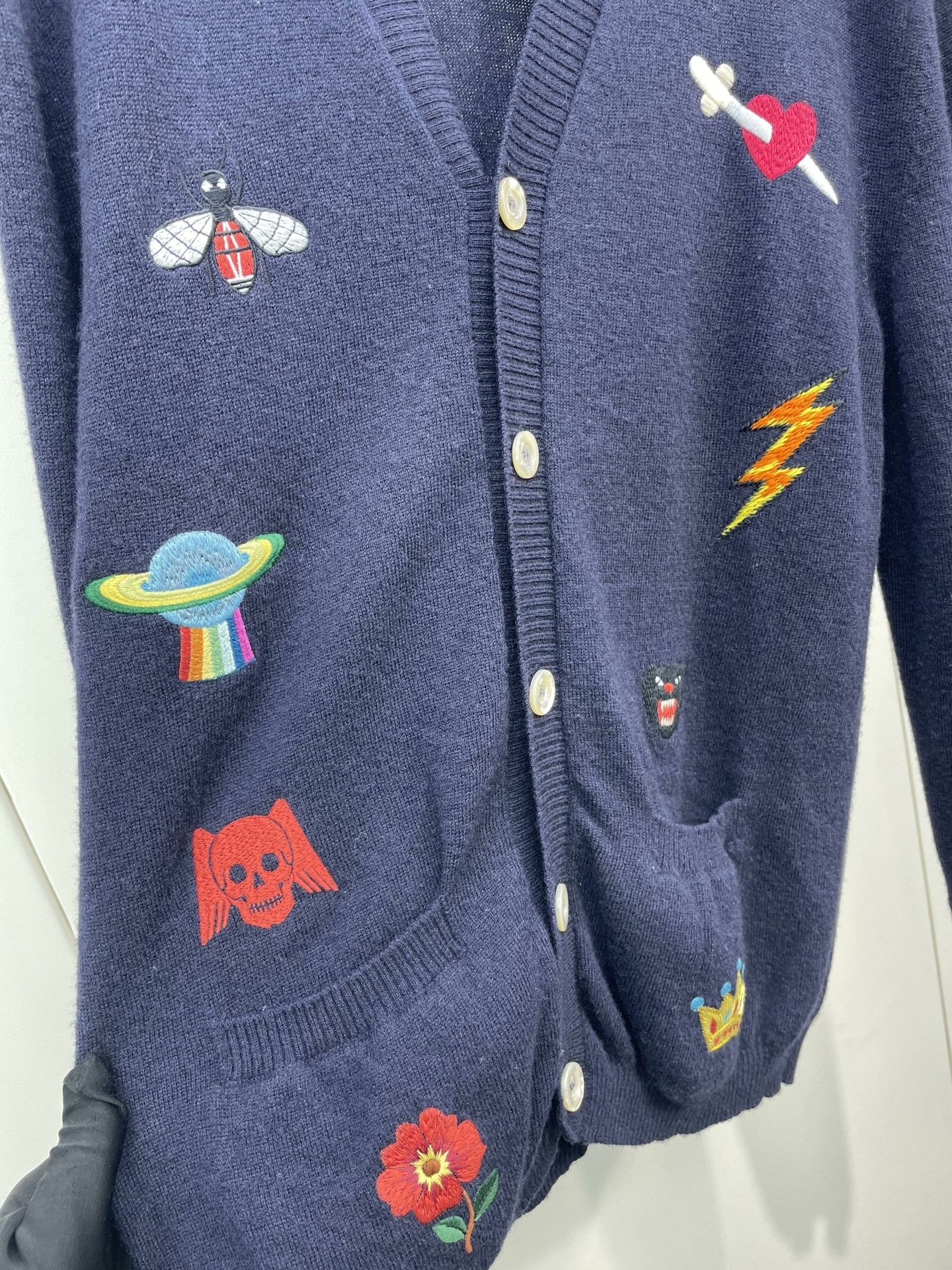 Gucci Gucci Heavy Embroidered Knit Cardigan Size US M / EU 48-50 / 2 - 3 Thumbnail