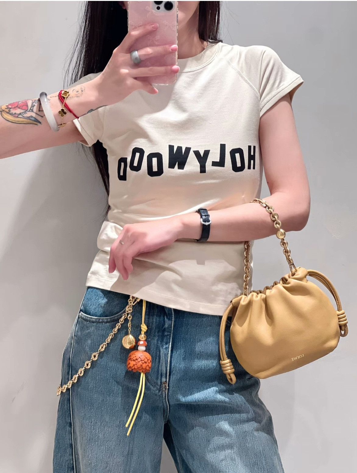 Loewe Loewe Beige Letter Flutter Sleeve T-shirt Size XS / US 0-2 / IT 36-38 - 9 Thumbnail