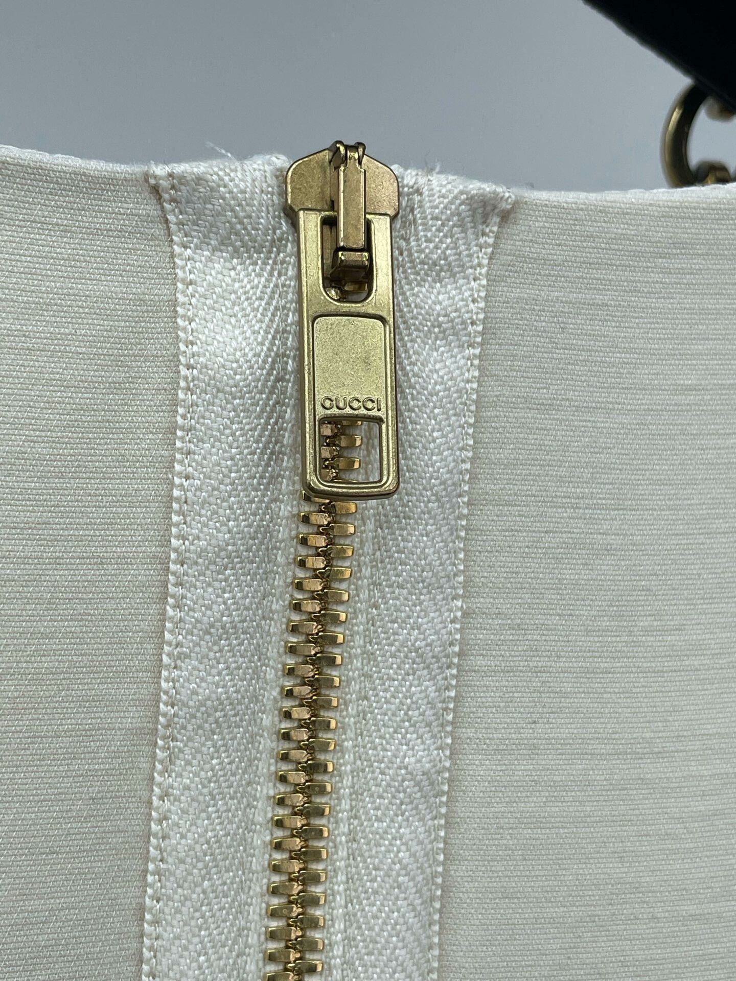 Gucci Gucci Double G Waist Chain Pleated Dress Size XS / US 0-2 / IT 36-38 - 3 Thumbnail