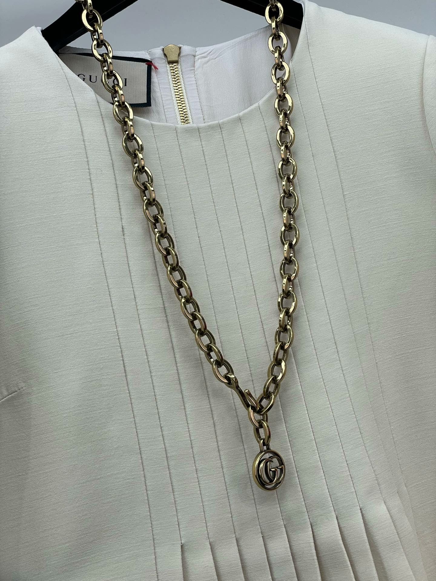 Gucci Gucci Double G Waist Chain Pleated Dress Size XS / US 0-2 / IT 36-38 - 4 Thumbnail