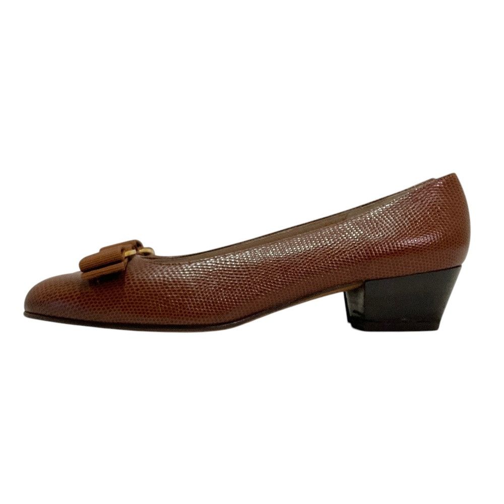 Salvatore Ferragamo Salvatore Ferragamo Salvatore Ferragamo Embossed Leather Pumps Leather Shoes DUTY FREE for USA Size ONE SIZE - 2 Thumbnail