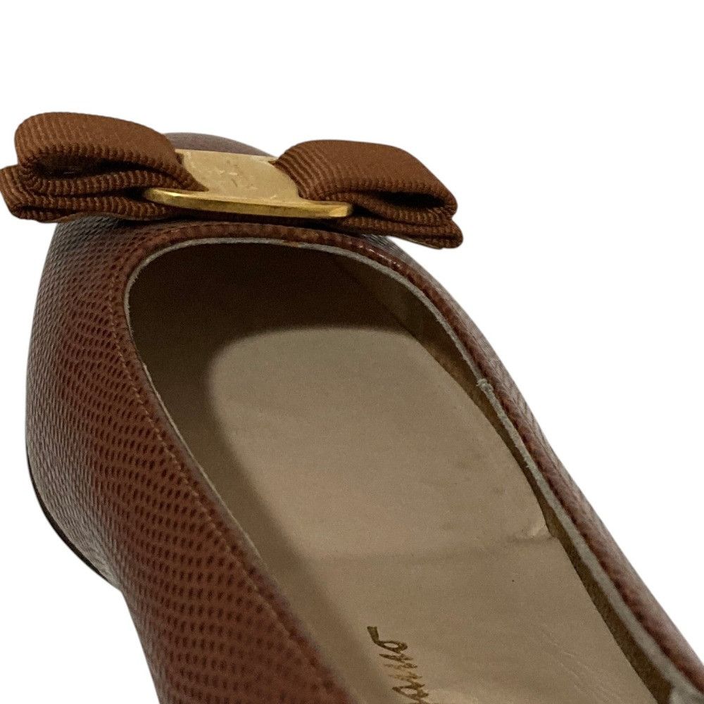Salvatore Ferragamo Salvatore Ferragamo Salvatore Ferragamo Embossed Leather Pumps Leather Shoes DUTY FREE for USA Size ONE SIZE - 14 Thumbnail