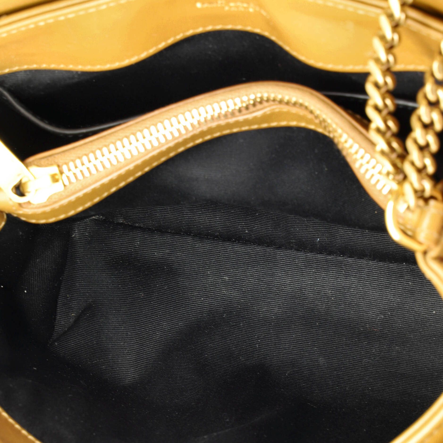 Saint Laurent Paris Loulou shoulder bag matelasse chevron leather small Size ONE SIZE - 4 Thumbnail