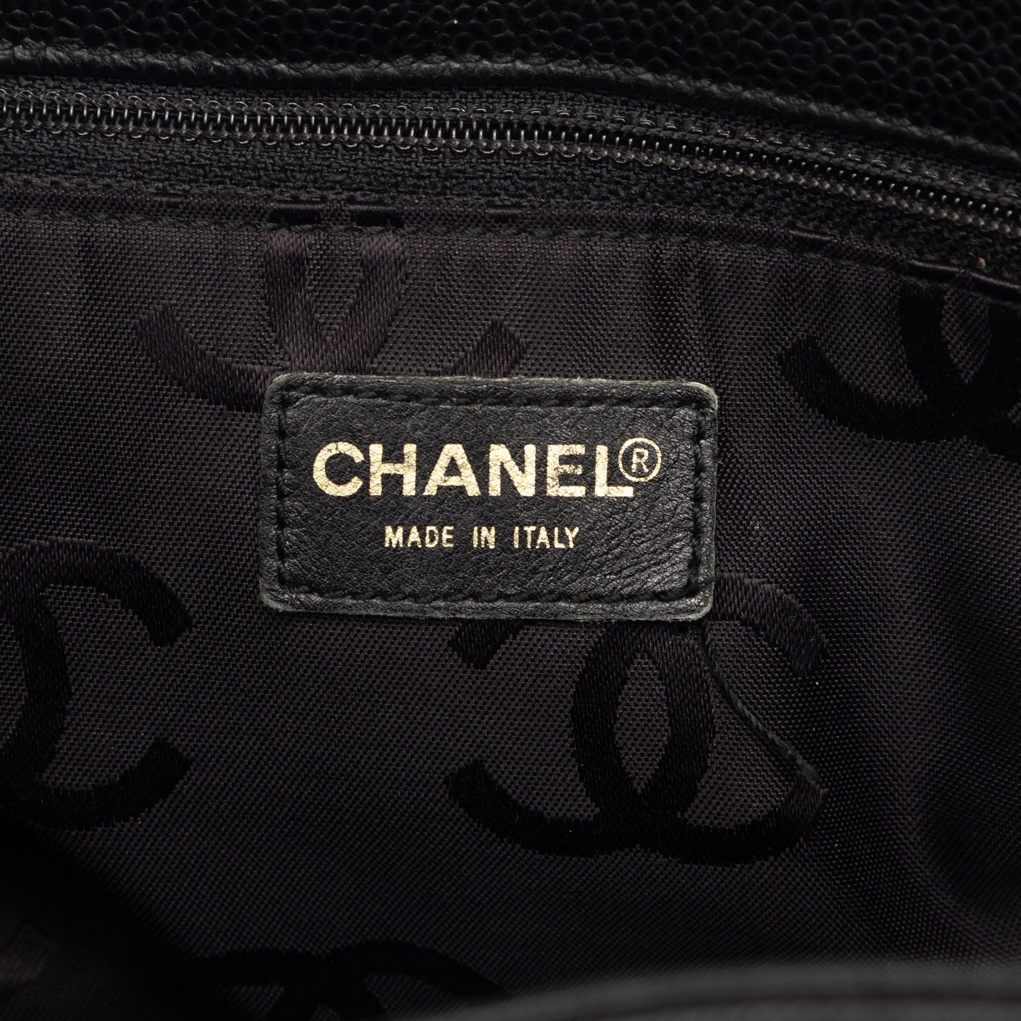 Chanel CC Caviar Drawstring Tote Size ONE SIZE - 5 Thumbnail