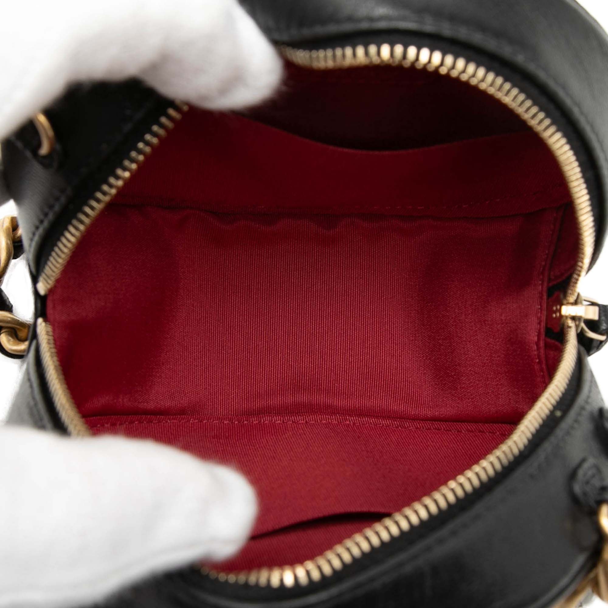 Chanel Lambskin 19 Round Clutch with Chain Size ONE SIZE - 4 Thumbnail
