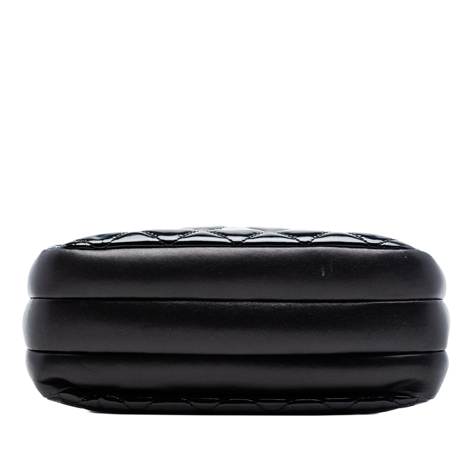 Chanel CC Quilted Patent Double Zip Camera Bag Size ONE SIZE - 3 Thumbnail