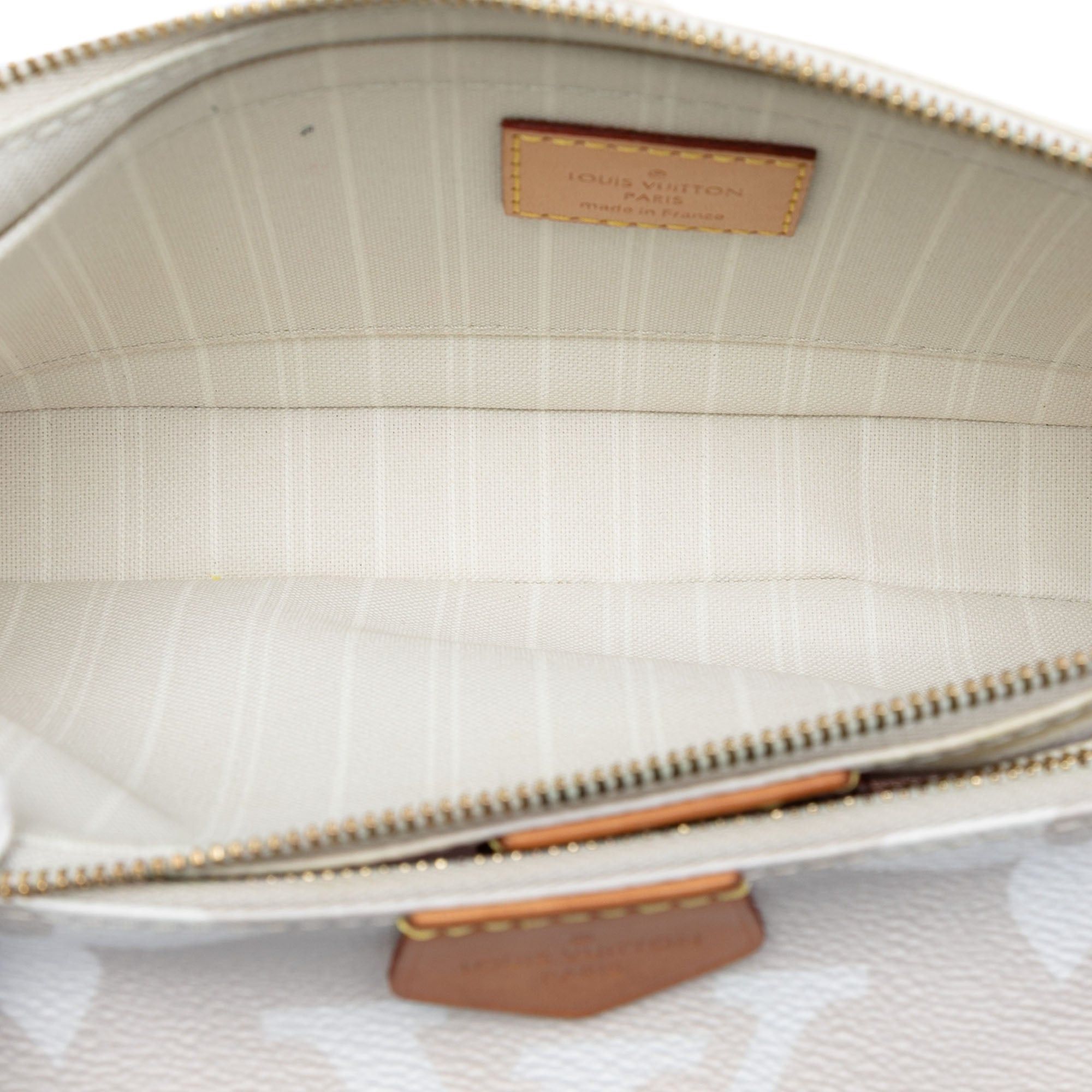 Louis Vuitton Monogram Giant By The Pool Multi Pochette Accessoires Size ONE SIZE - 4 Thumbnail