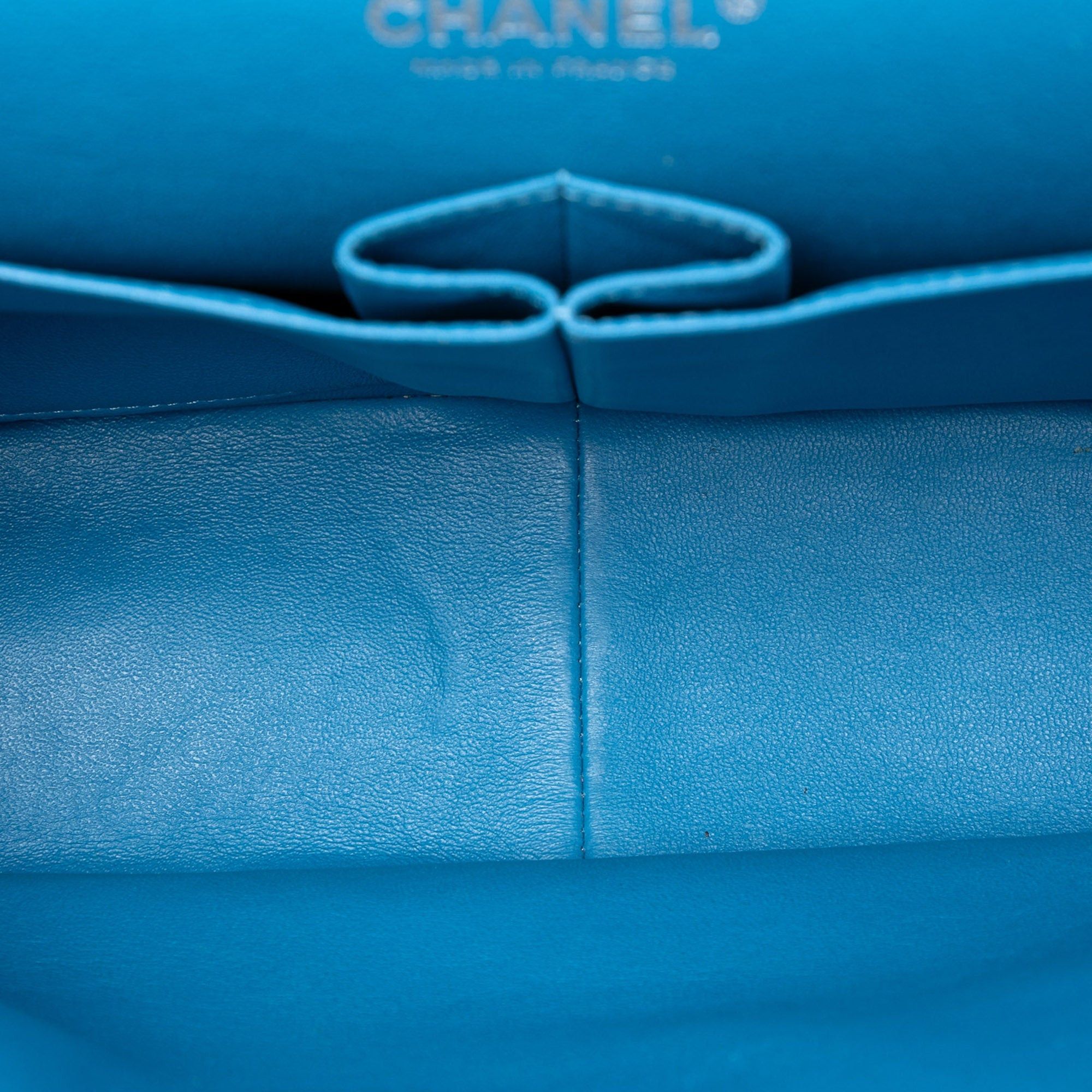Chanel Jumbo Classic Caviar Double Flap Size ONE SIZE - 4 Thumbnail