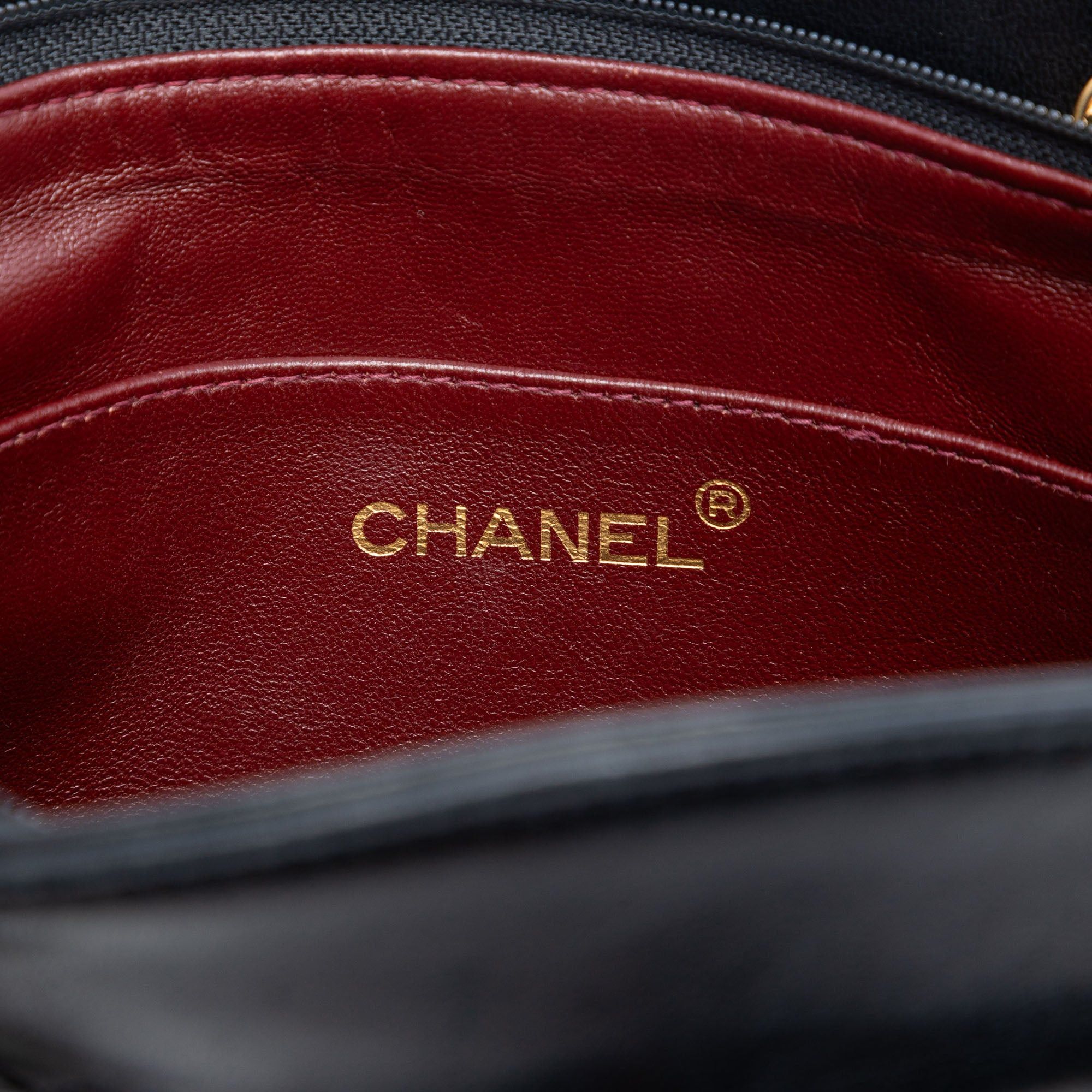 Chanel CC Quilted Lambskin Zip Handbag Size ONE SIZE - 5 Thumbnail