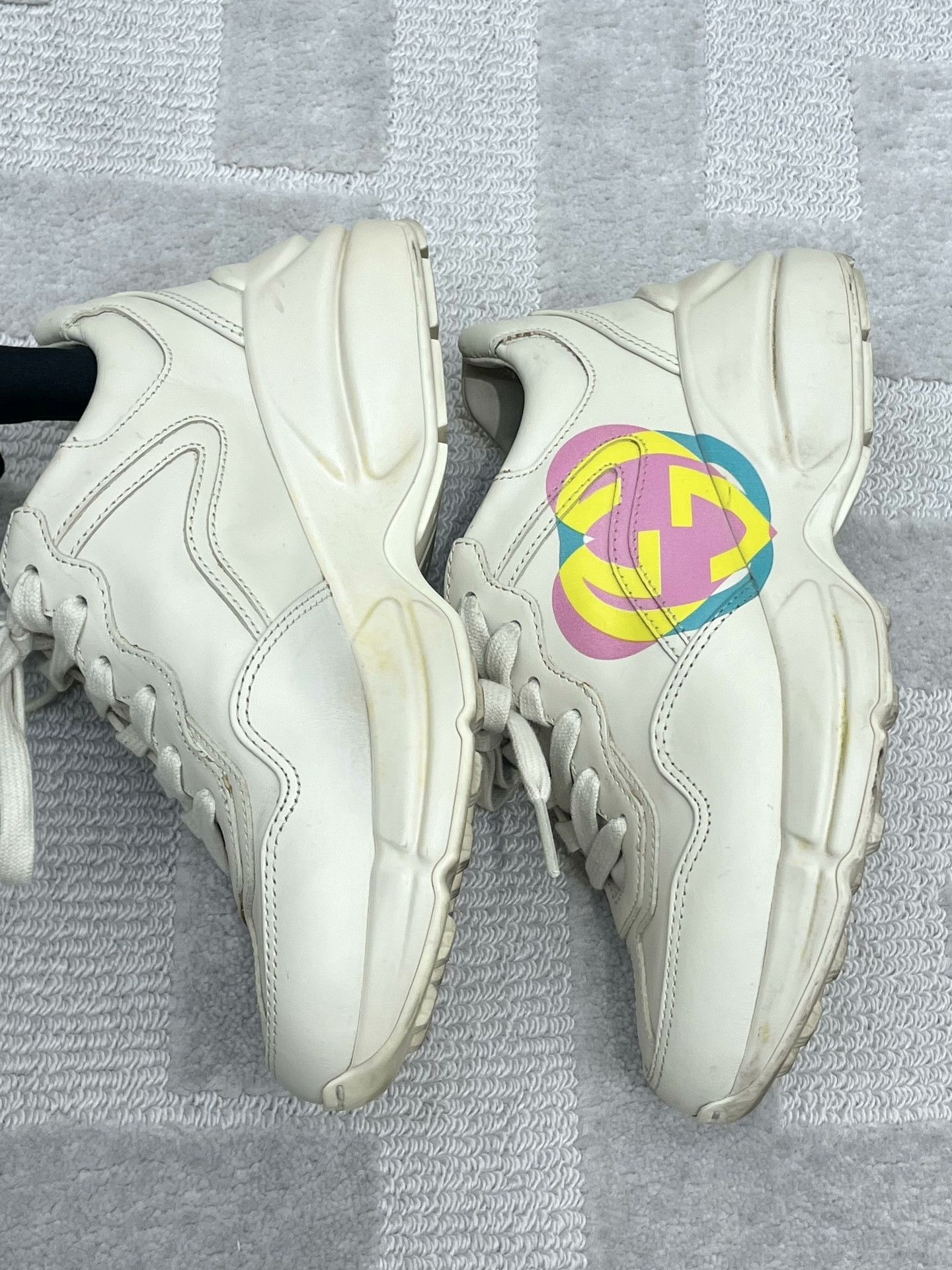 Gucci Gucci Rhyton Women's Heart Sneakers Size US 4 / IT 34 - 5 Thumbnail