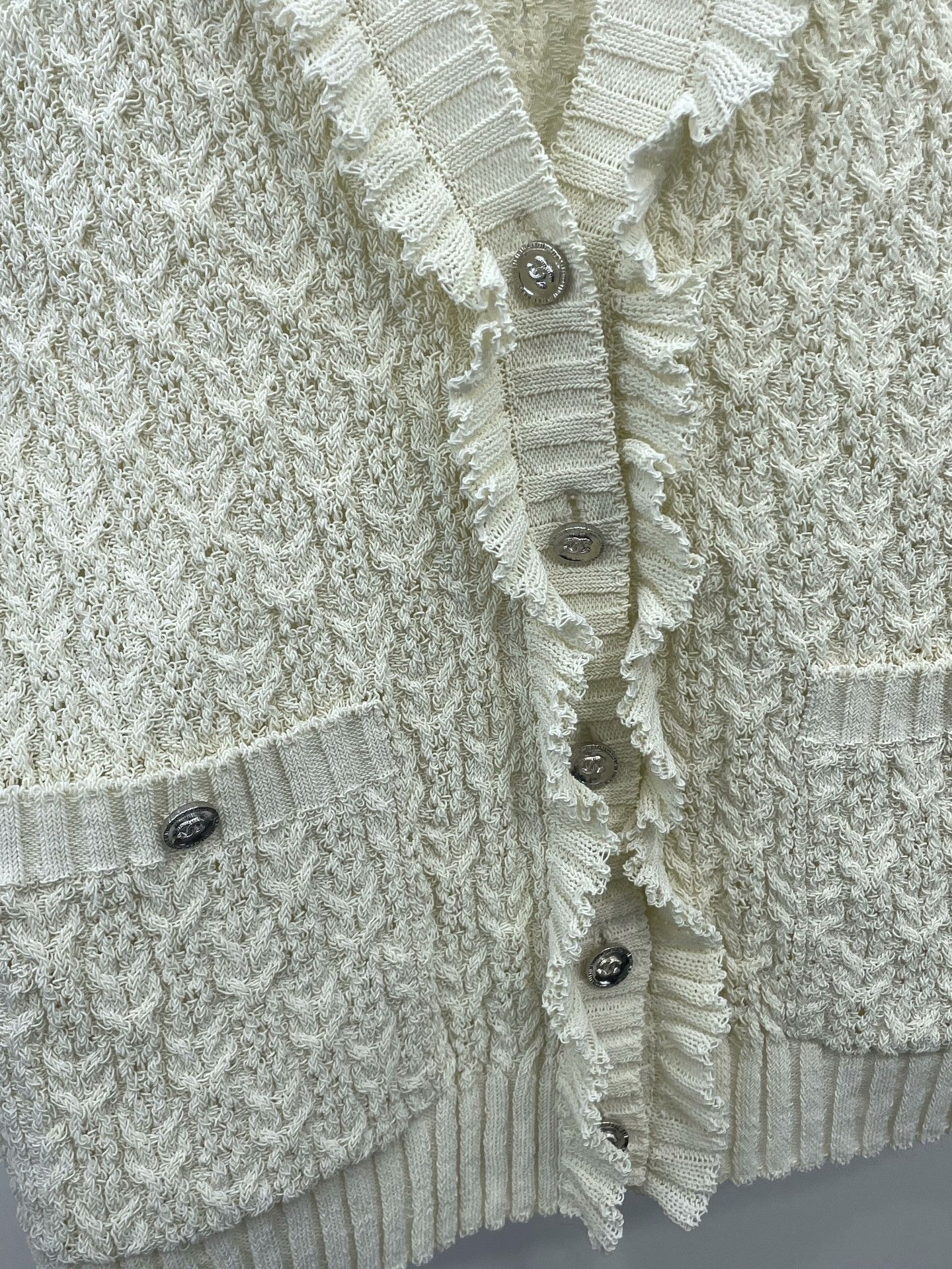 Chanel Chanel 25C Ruffle Knit Vest Size XXS / US 00 / IT 34 - 4 Thumbnail