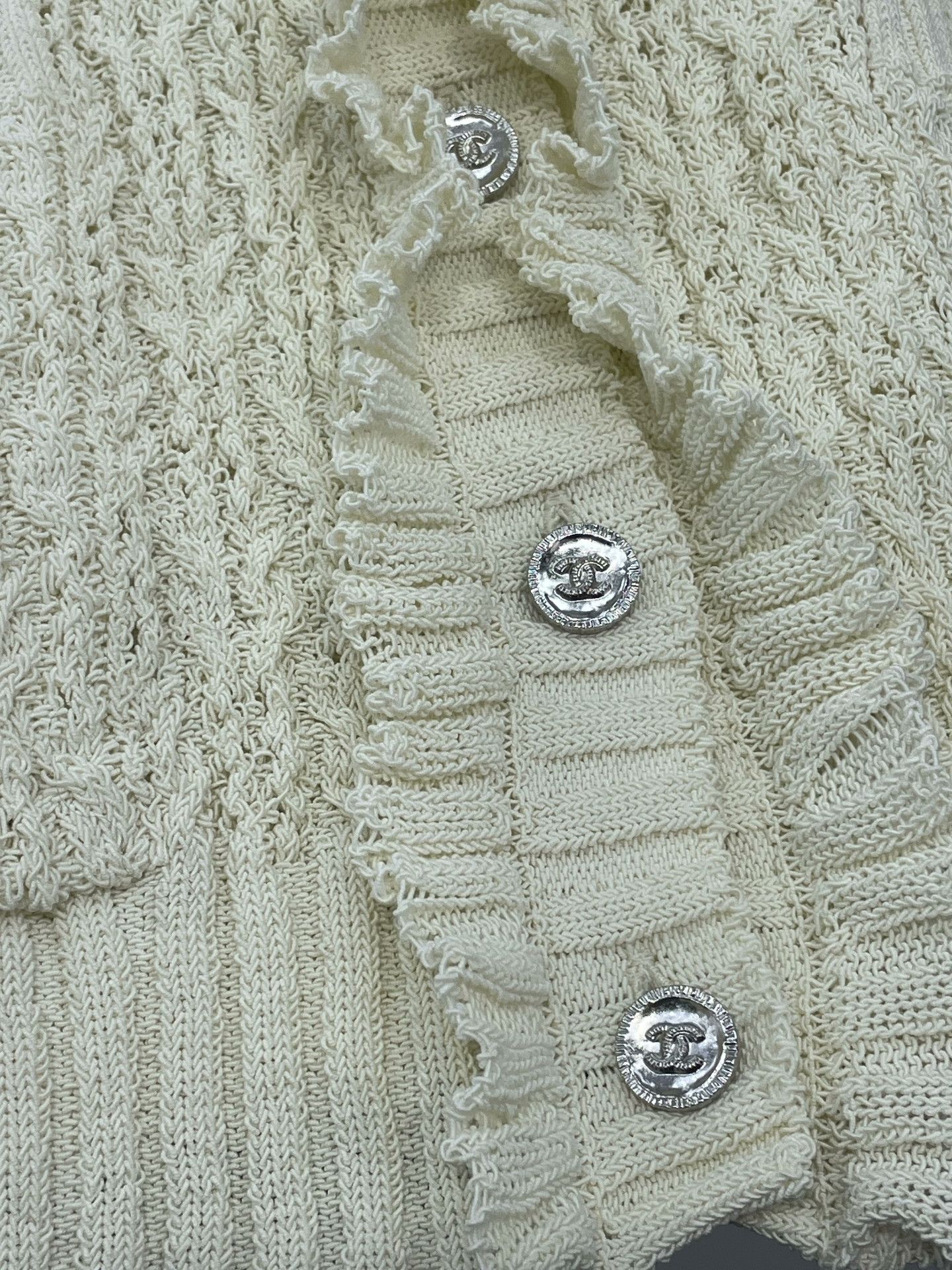 Chanel Chanel 25C Ruffle Knit Vest Size XXS / US 00 / IT 34 - 3 Thumbnail