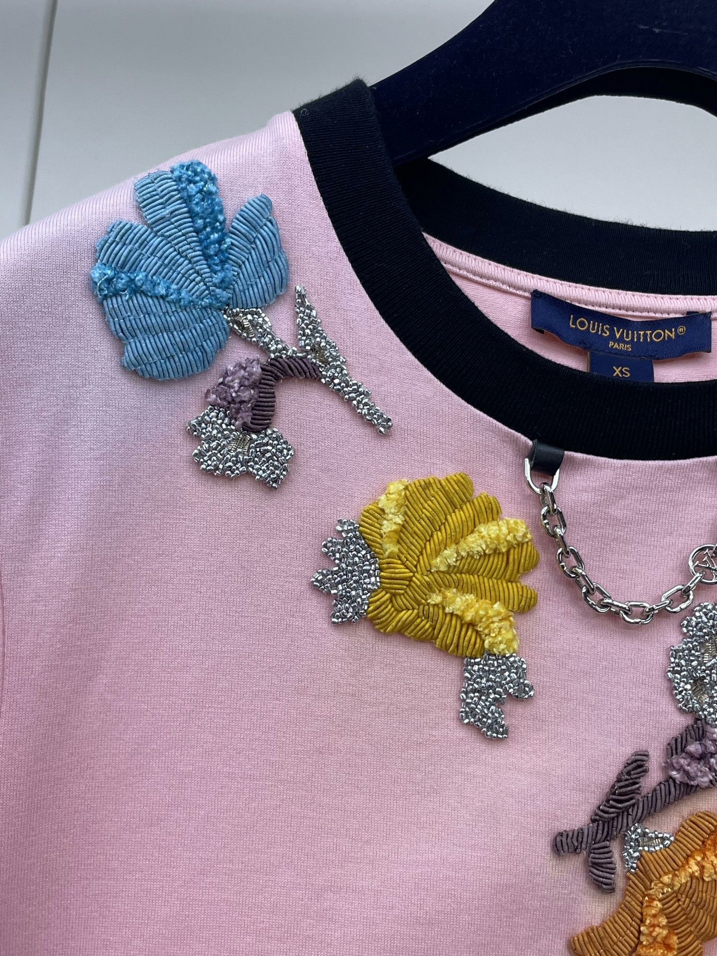 Louis Vuitton LV 2024 SS Embroidered Floral Tee Size XS / US 0-2 / IT 36-38 - 5 Thumbnail