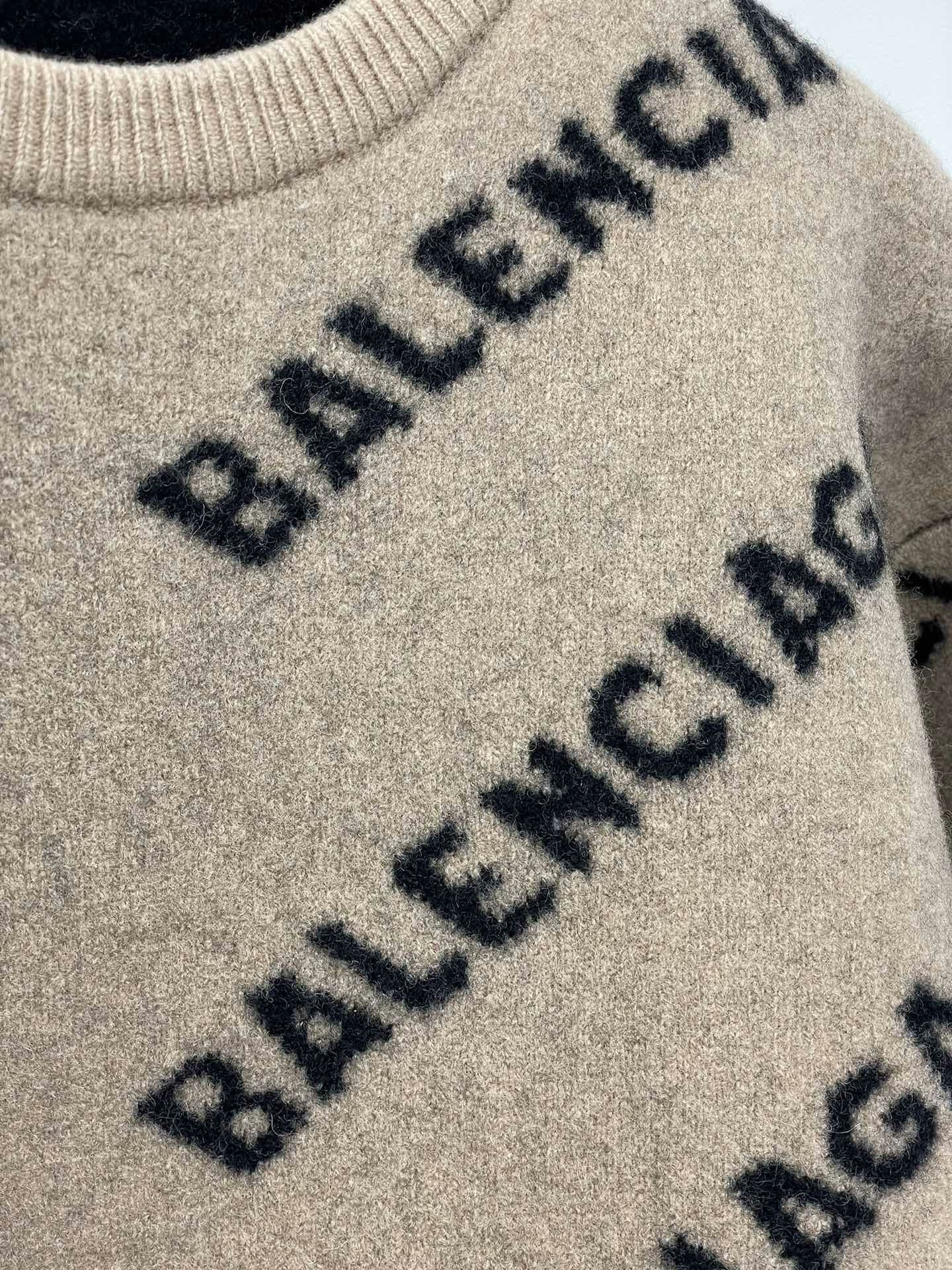 Balenciaga Balenciaga Full Logo Knit Wool Sweater Size US M / EU 48-50 / 2 - 4 Thumbnail