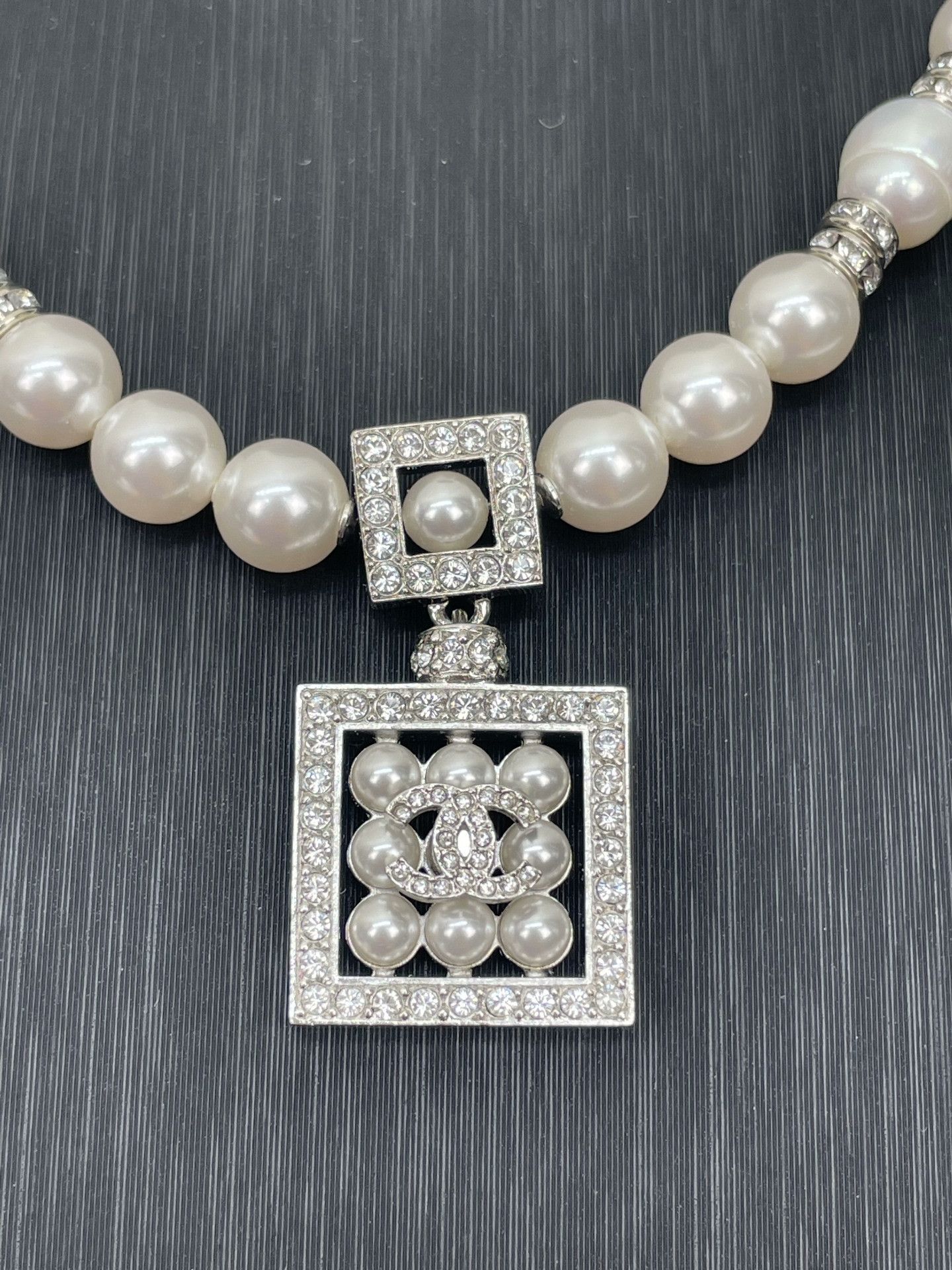 Chanel Chanel 24S Diamond Square Pearl Necklace Size ONE SIZE - 4 Thumbnail