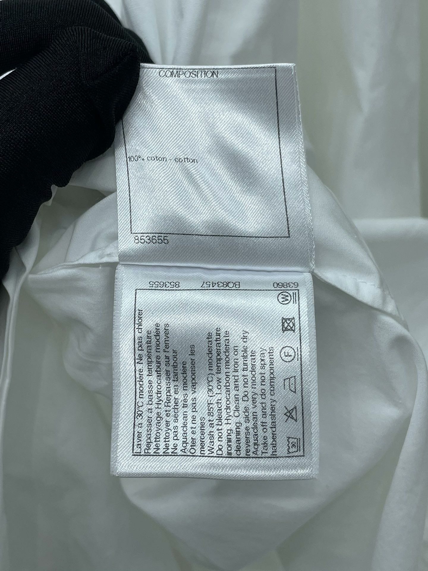 Chanel Chanel Diamond Button White Shirt Size XXS / US 00 / IT 34 - 9 Thumbnail