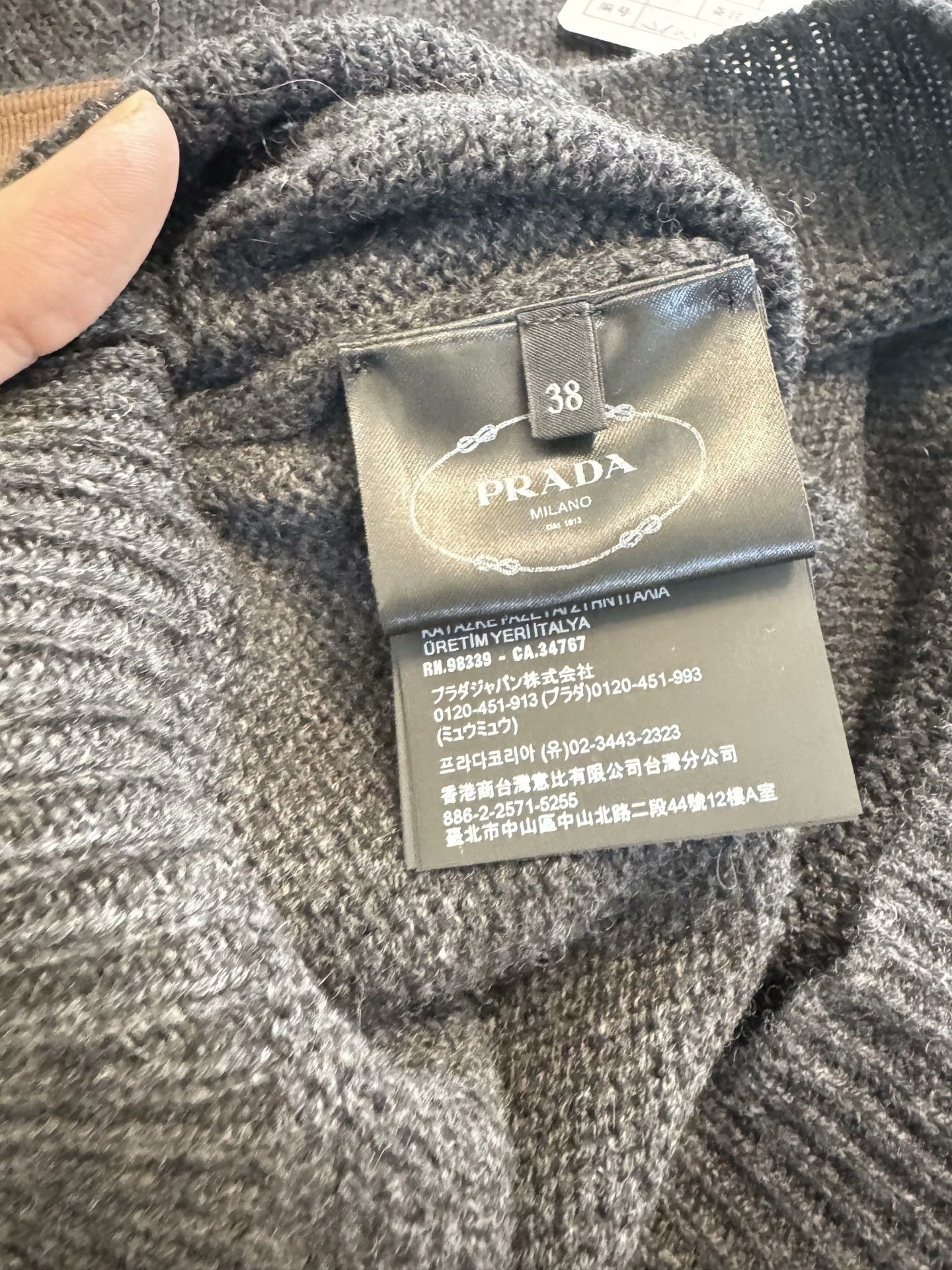 Prada Prada Colorblock Knit Short-Sleeve Top Size S / US 4 / IT 40 - 5 Thumbnail