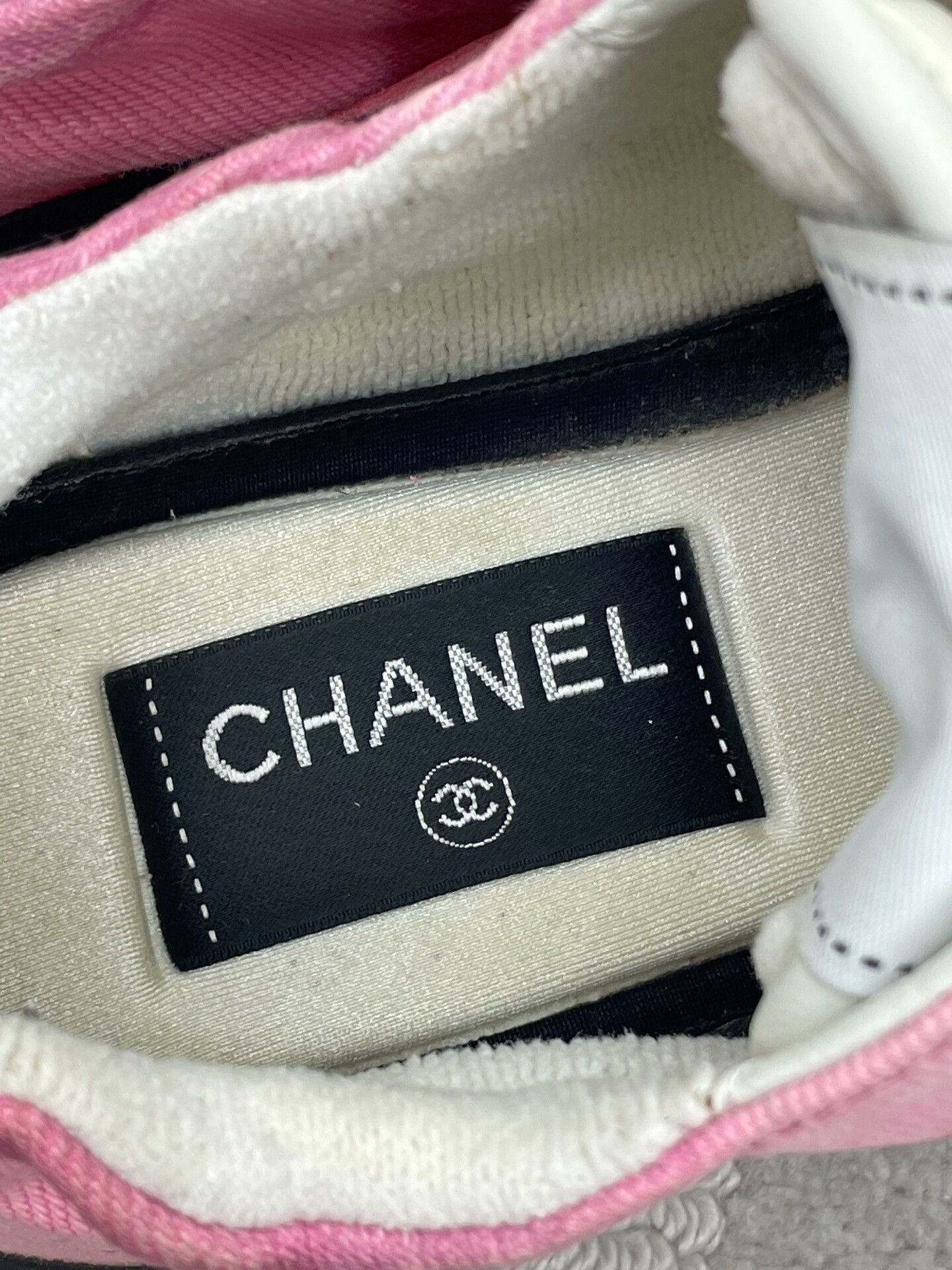 Chanel Chanel Pink Gradient Denim Sneakers Size US 5.5 / IT 35.5 - 3 Thumbnail