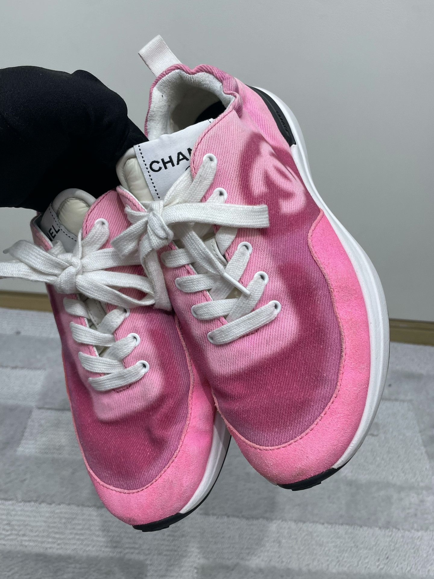 Chanel Chanel Pink Gradient Denim Sneakers Size US 5.5 / IT 35.5 - 6 Thumbnail