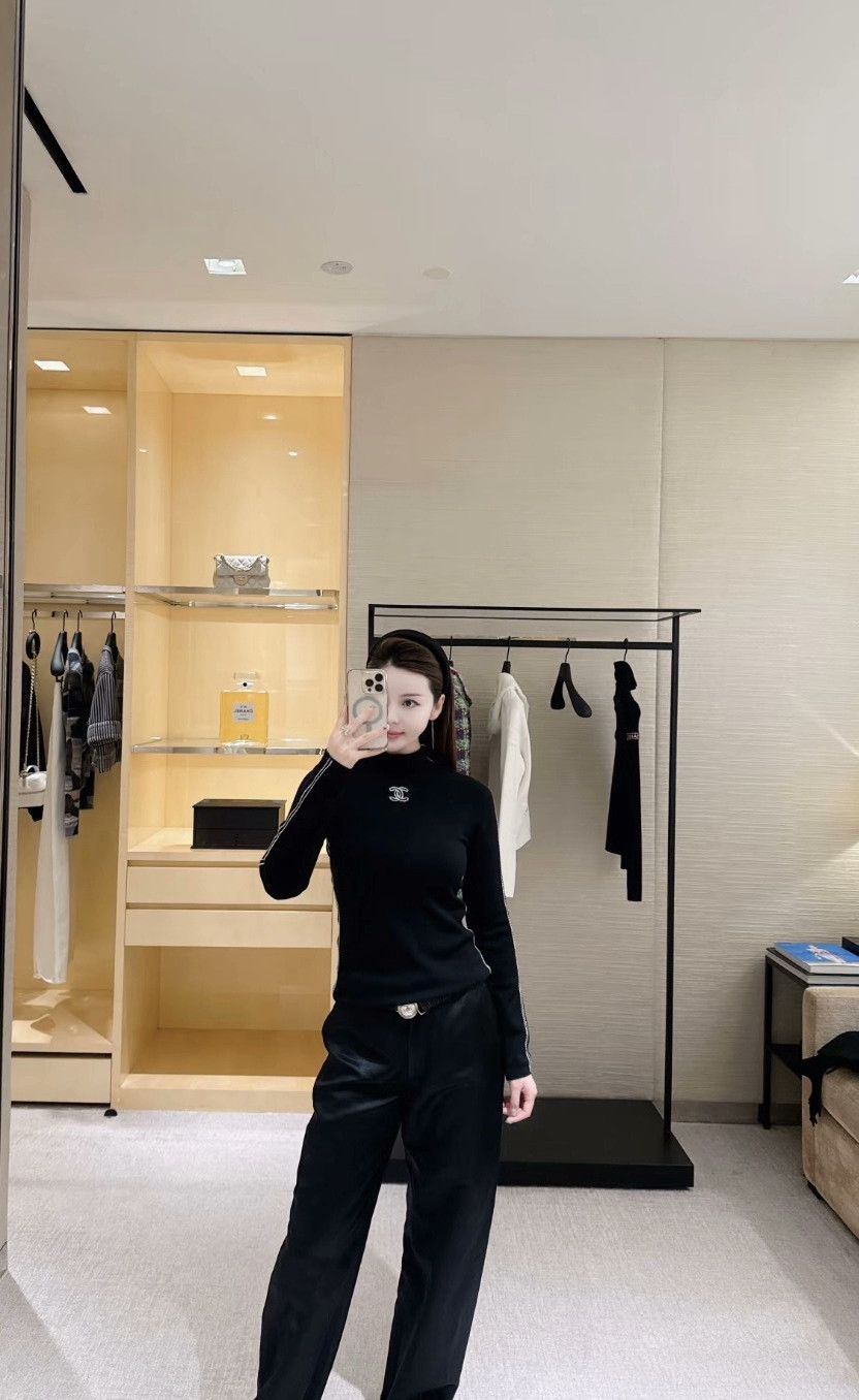 Chanel Chanel 25N Ski Mock Neck Base Layer Size XXS / US 00 / IT 34 - 9 Thumbnail