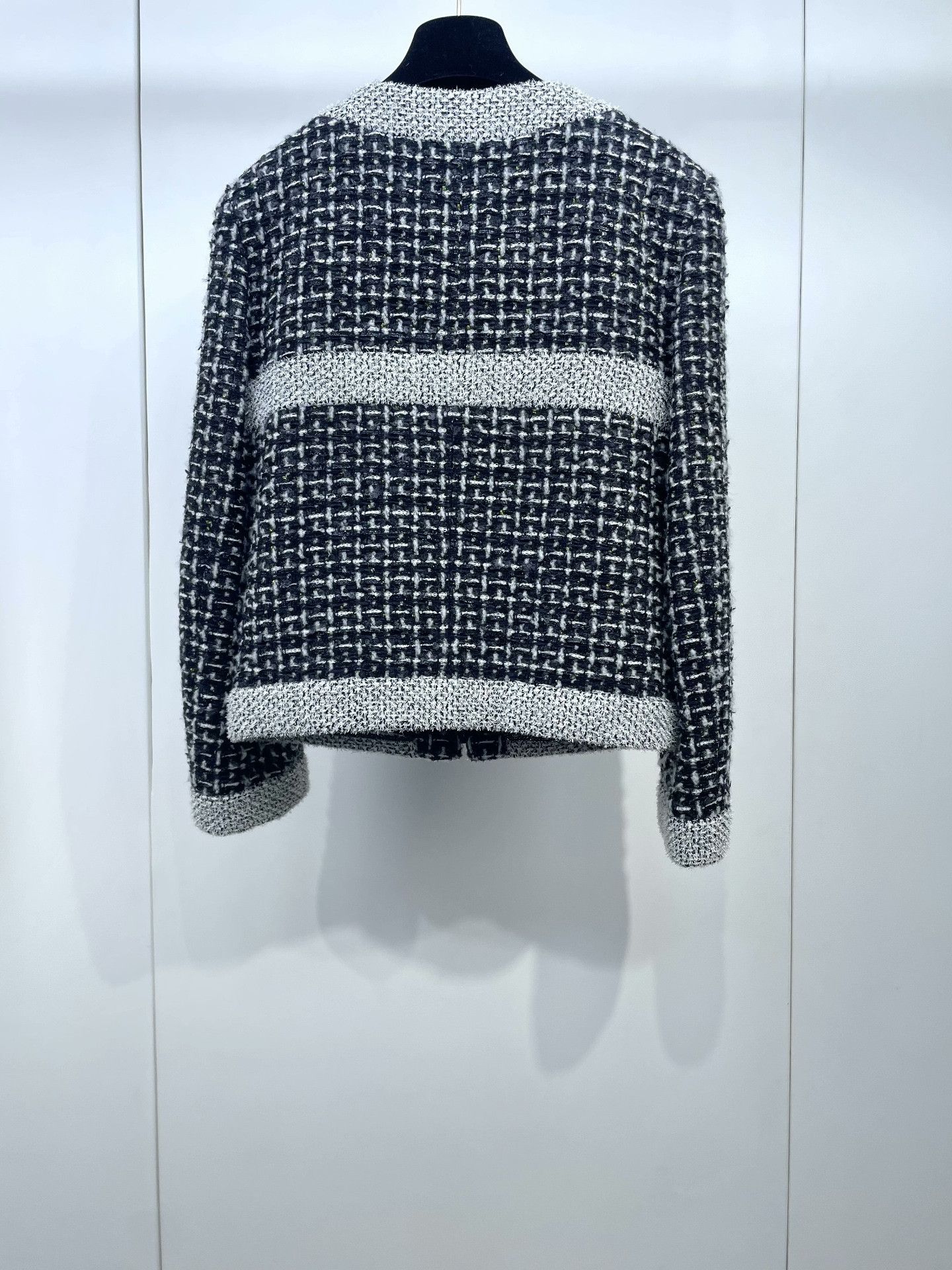 Chanel Chanel Black Gray Shimmer Tweed Jacket Size S / US 4 / IT 40 - 2 Thumbnail
