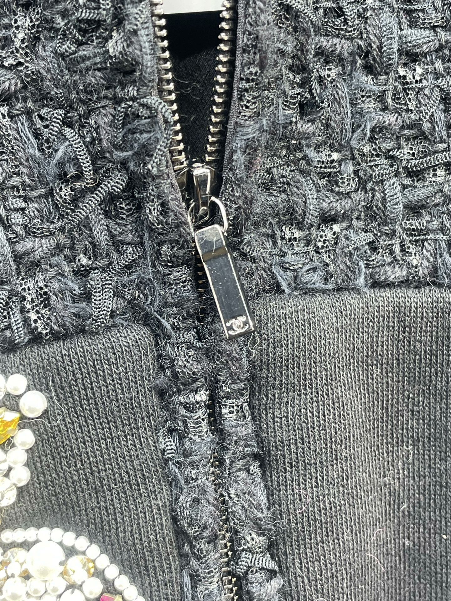 Chanel Chanel Black Beaded Embroidered Tweed Jacket Size XXS / US 00 / IT 34 - 5 Thumbnail