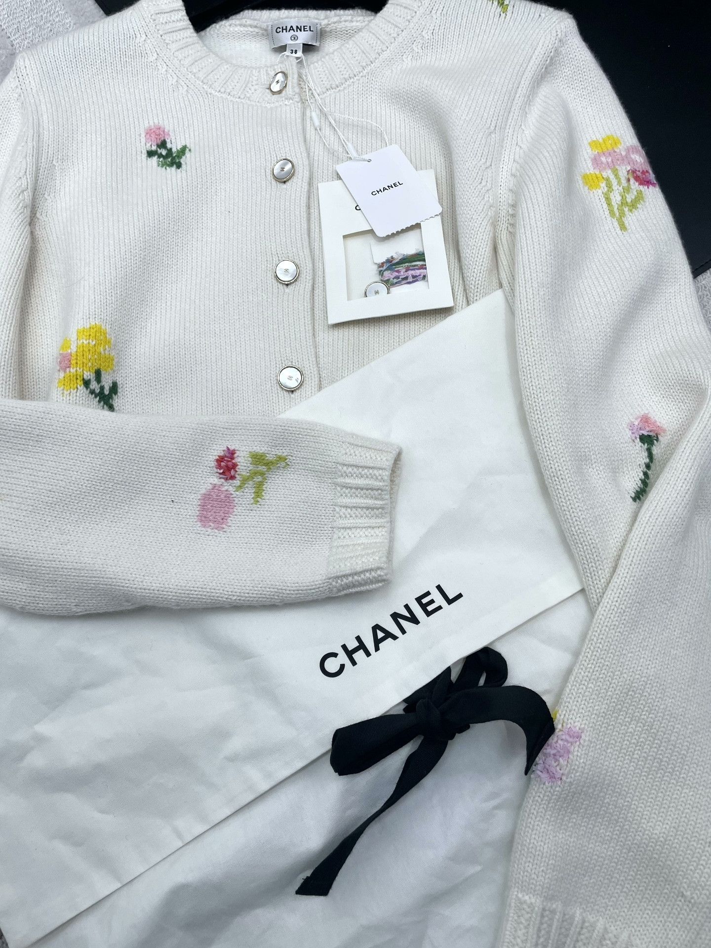 Chanel Chanel 26P Knit Jacquard Cardigan Size S / US 4 / IT 40 - 6 Thumbnail