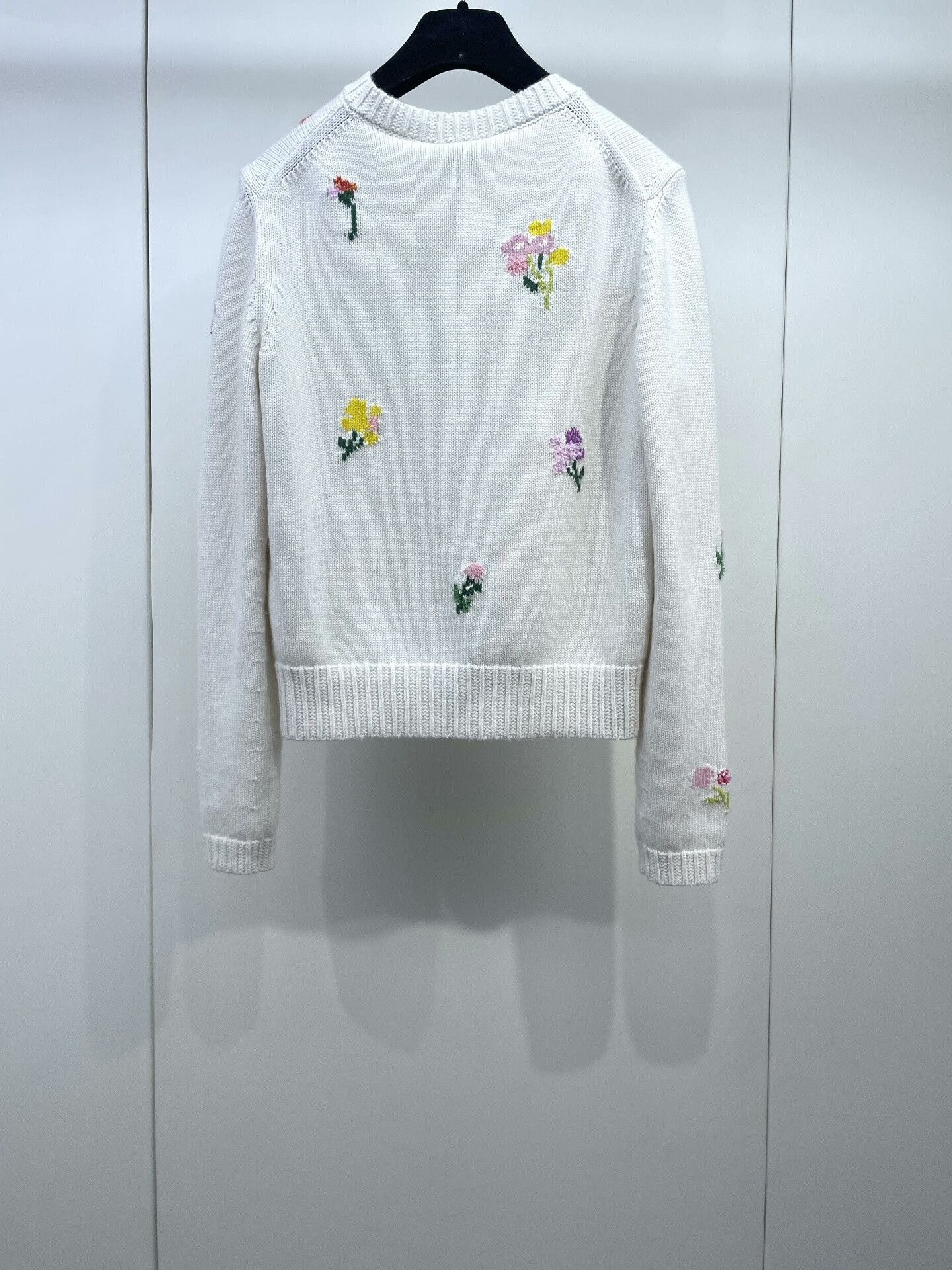 Chanel Chanel 26P Knit Jacquard Cardigan Size S / US 4 / IT 40 - 2 Thumbnail