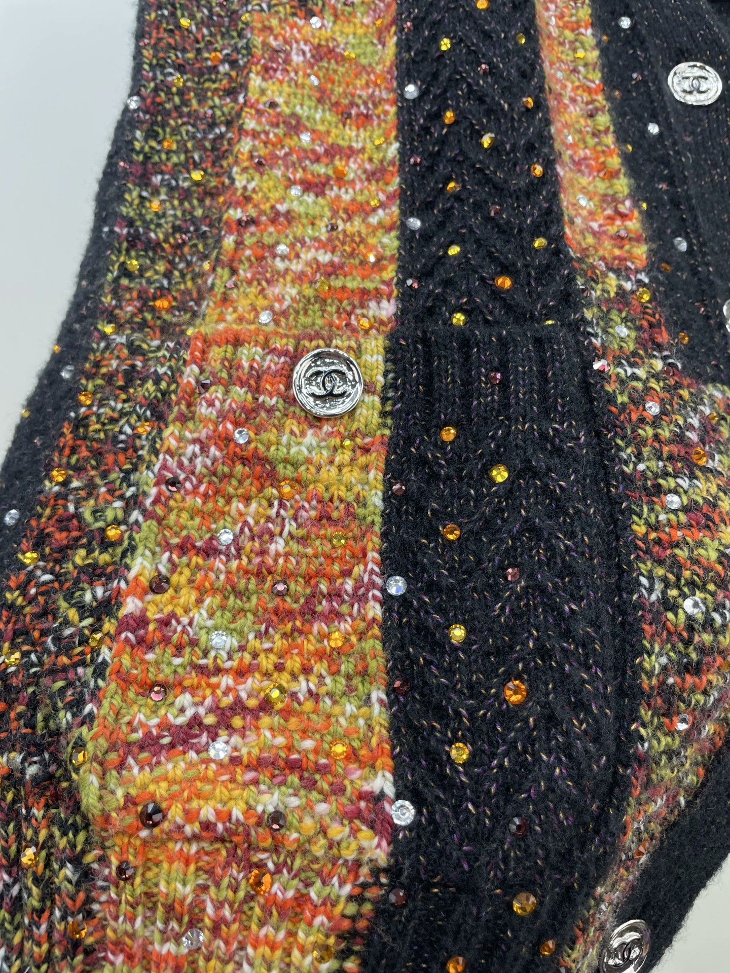 Chanel Chanel 23A Embellished Knit Cardigan Size XS / US 0-2 / IT 36-38 - 3 Thumbnail