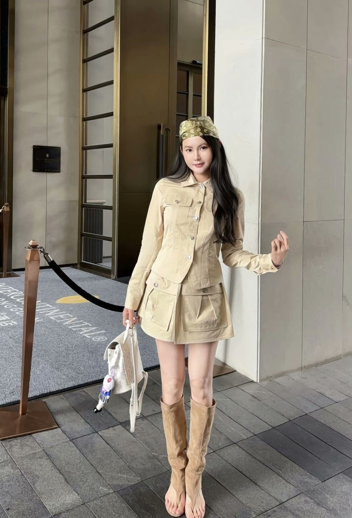 Chanel Chanel 26P Khaki Fitted Jacket Size XXS / US 00 / IT 34 - 8 Thumbnail