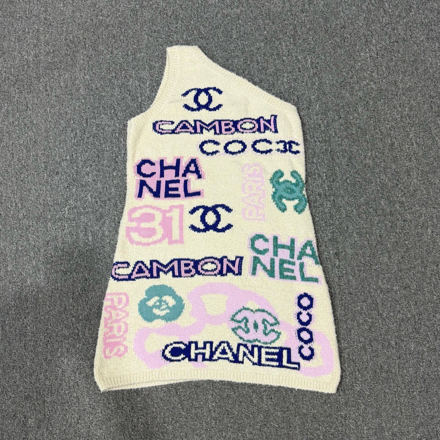 Chanel Chanel Jennie Style Terry Cloth Letter Dress Size XXS / US 00 / IT 34 - 2 Thumbnail