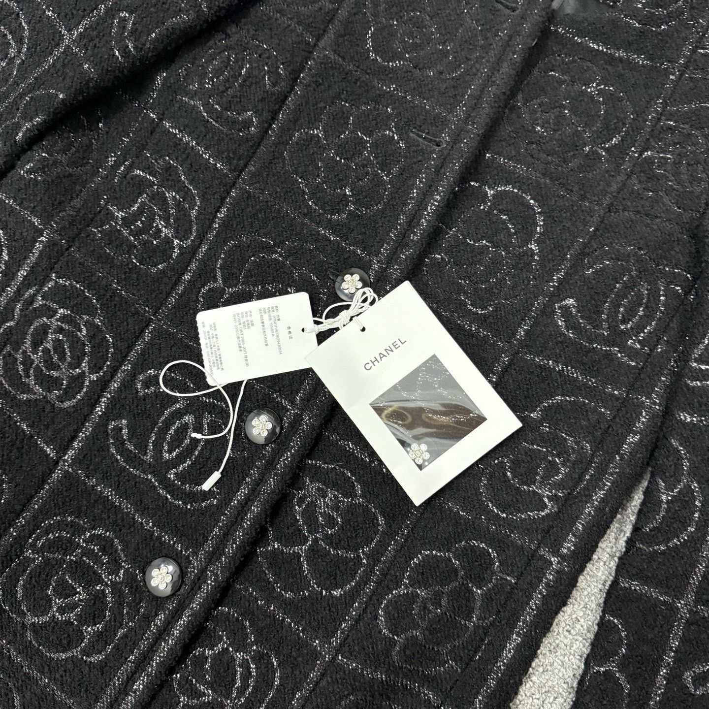 Chanel Chanel Camellia Pattern Long Coat Size XXS / US 00 / IT 34 - 4 Thumbnail