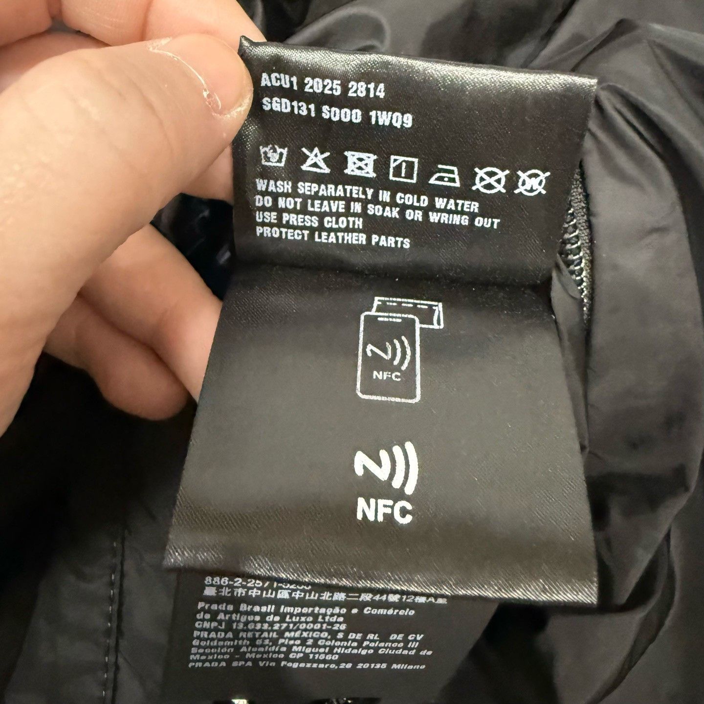 Prada Prada 2026 Reversible Triangle Logo Nylon Jacket Size US S / EU 44-46 / 1 - 5 Thumbnail
