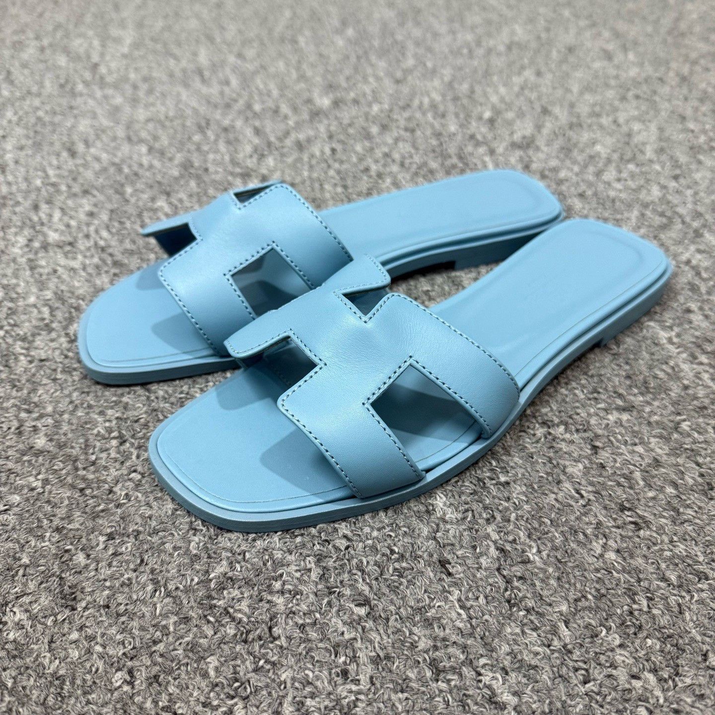 Hermes Hermes Oran Sandals Size 36 Size US 5 / IT 35 - 2 Thumbnail