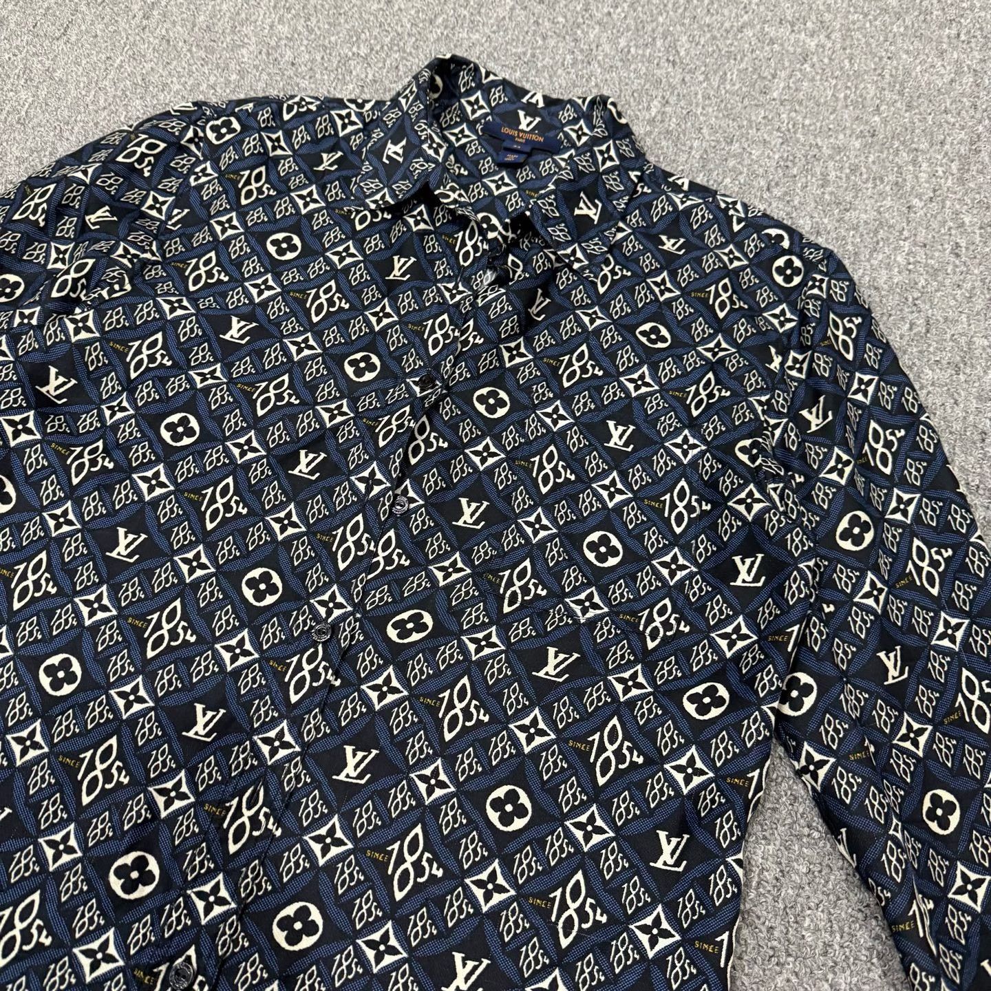 Louis Vuitton Louis Vuitton Monogram Silk Long-Sleeve Shirt Size XXS / US 00 / IT 34 - 3 Thumbnail