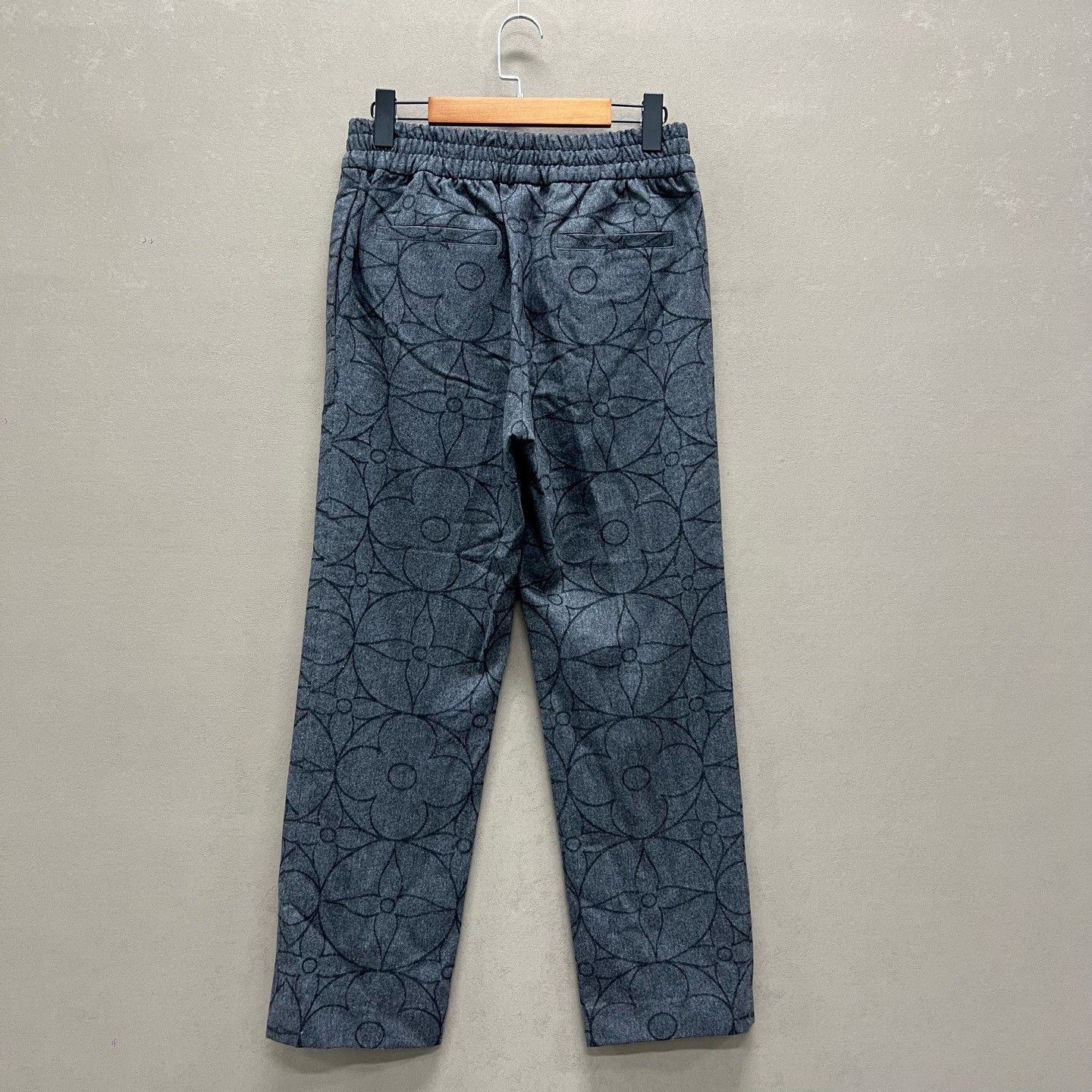 Louis Vuitton Louis Vuitton Three-Flower Cashmere Trousers Size US 28 / EU 44 - 2 Thumbnail