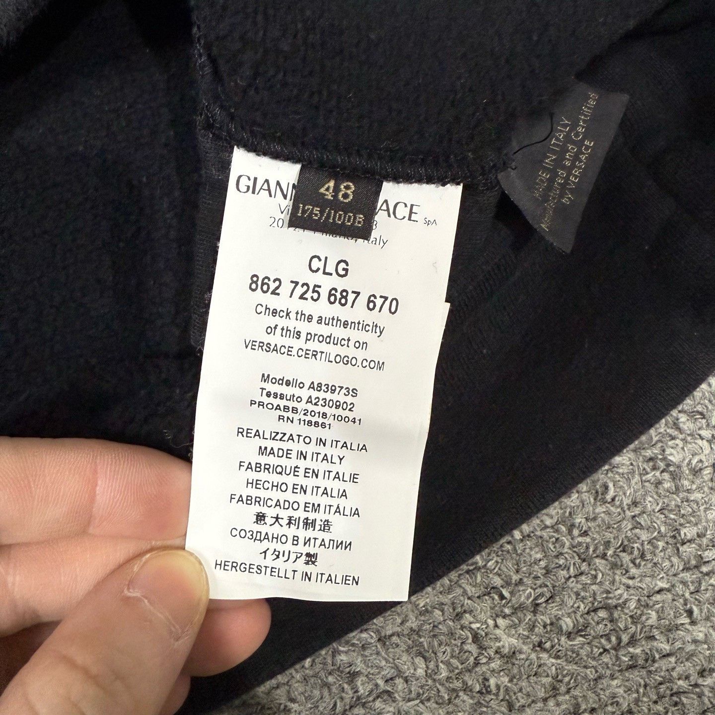 Versace Versace Gold Logo Thin Fleece Sweatshirt Size US M / EU 48-50 / 2 - 4 Thumbnail