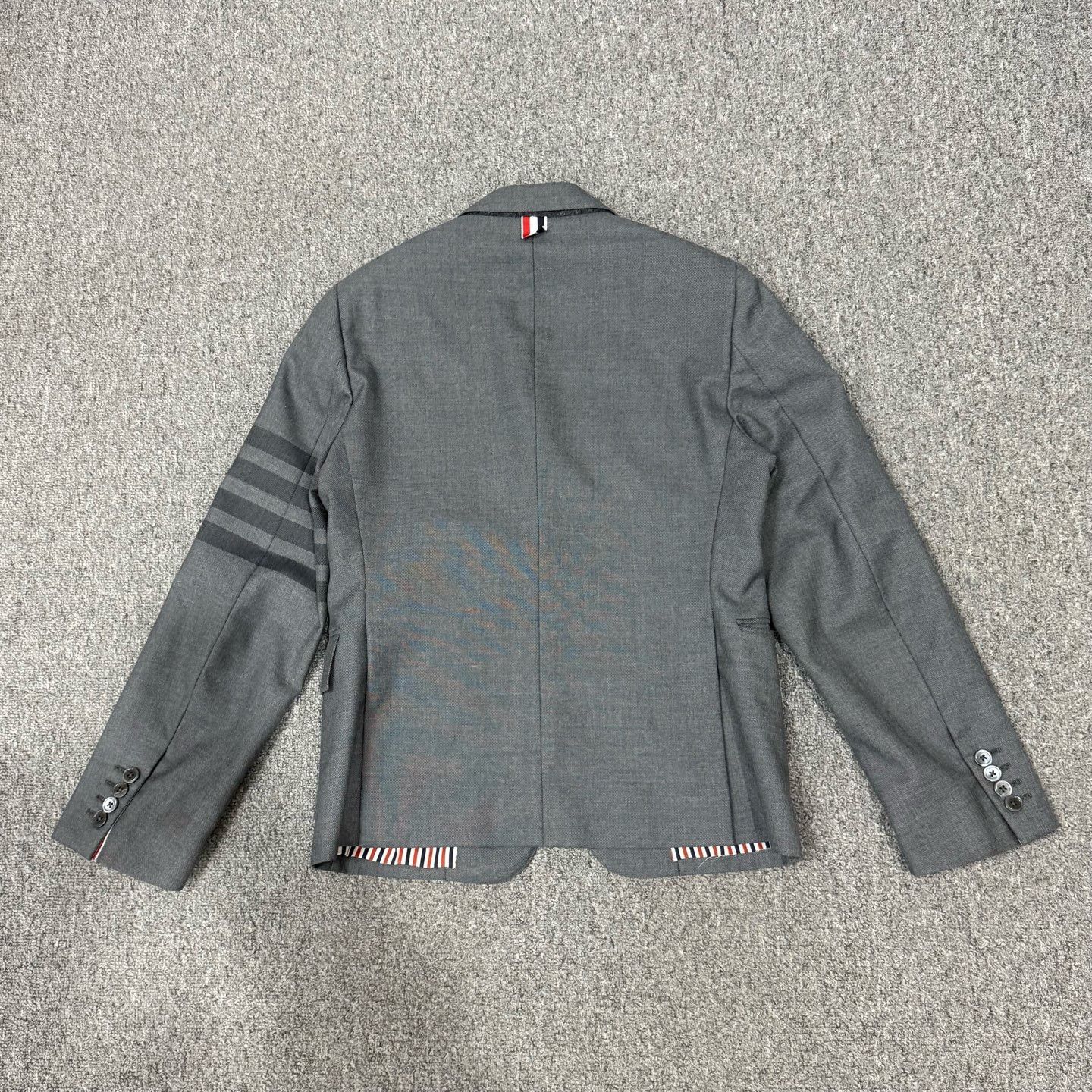 Thom Browne Thom Browne TB Four Stripe Wool Blazer Size US XS / EU 42 / 0 - 2 Thumbnail