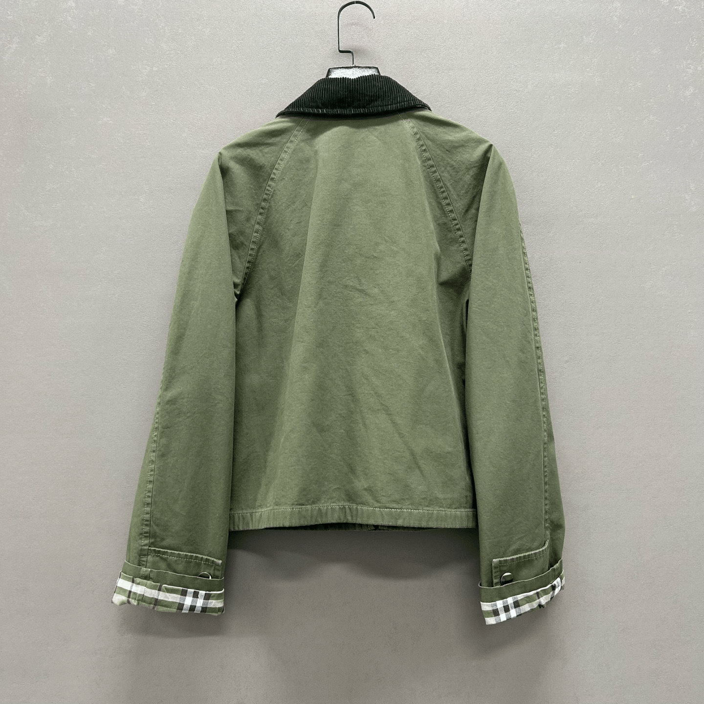 Burberry Burberry Collared Long-Sleeve Short Jacket Size S / US 4 / IT 40 - 2 Thumbnail